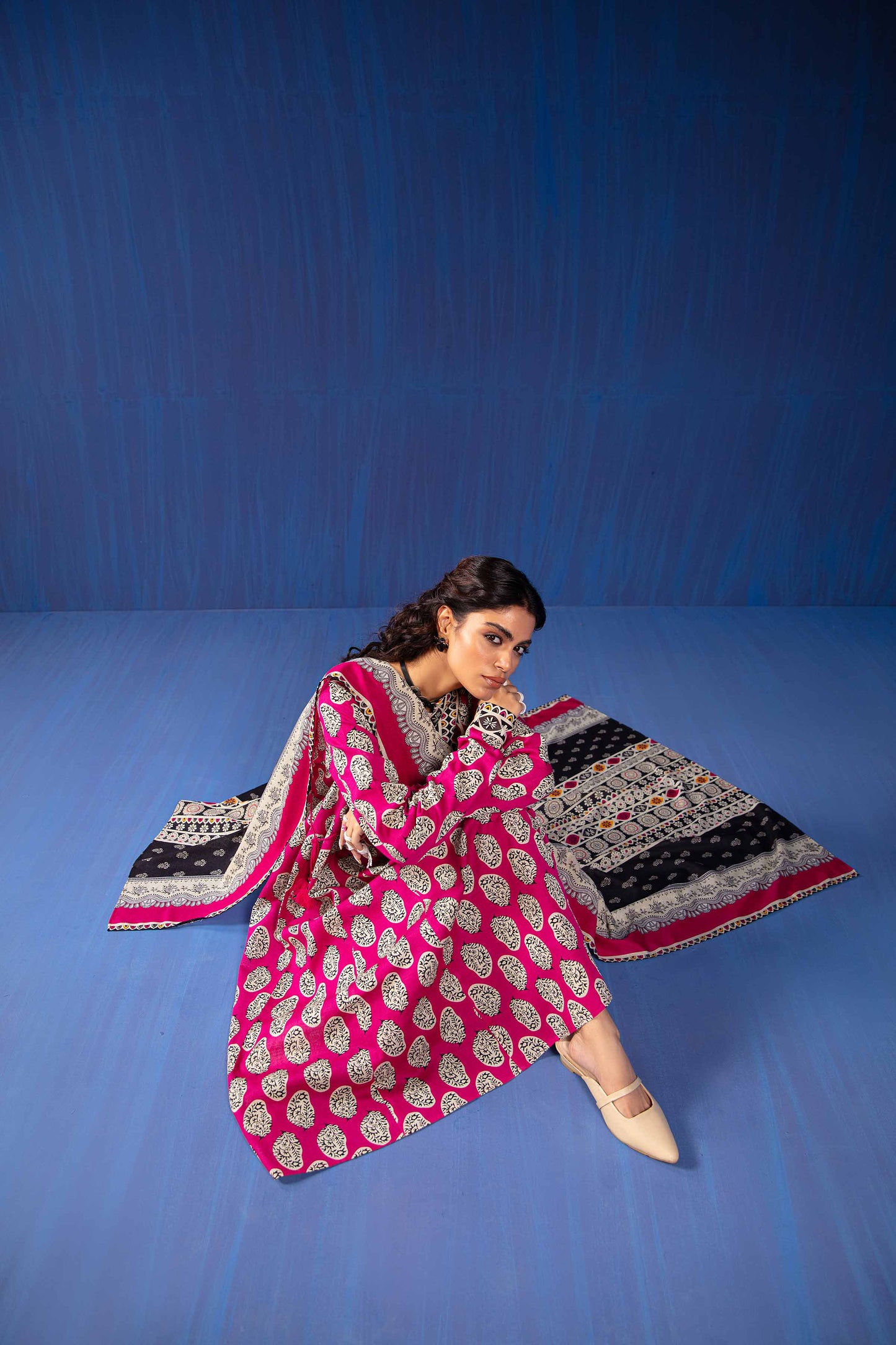 Nishat Linen - 3 Piece - Printed Loose Fabric - 42304057