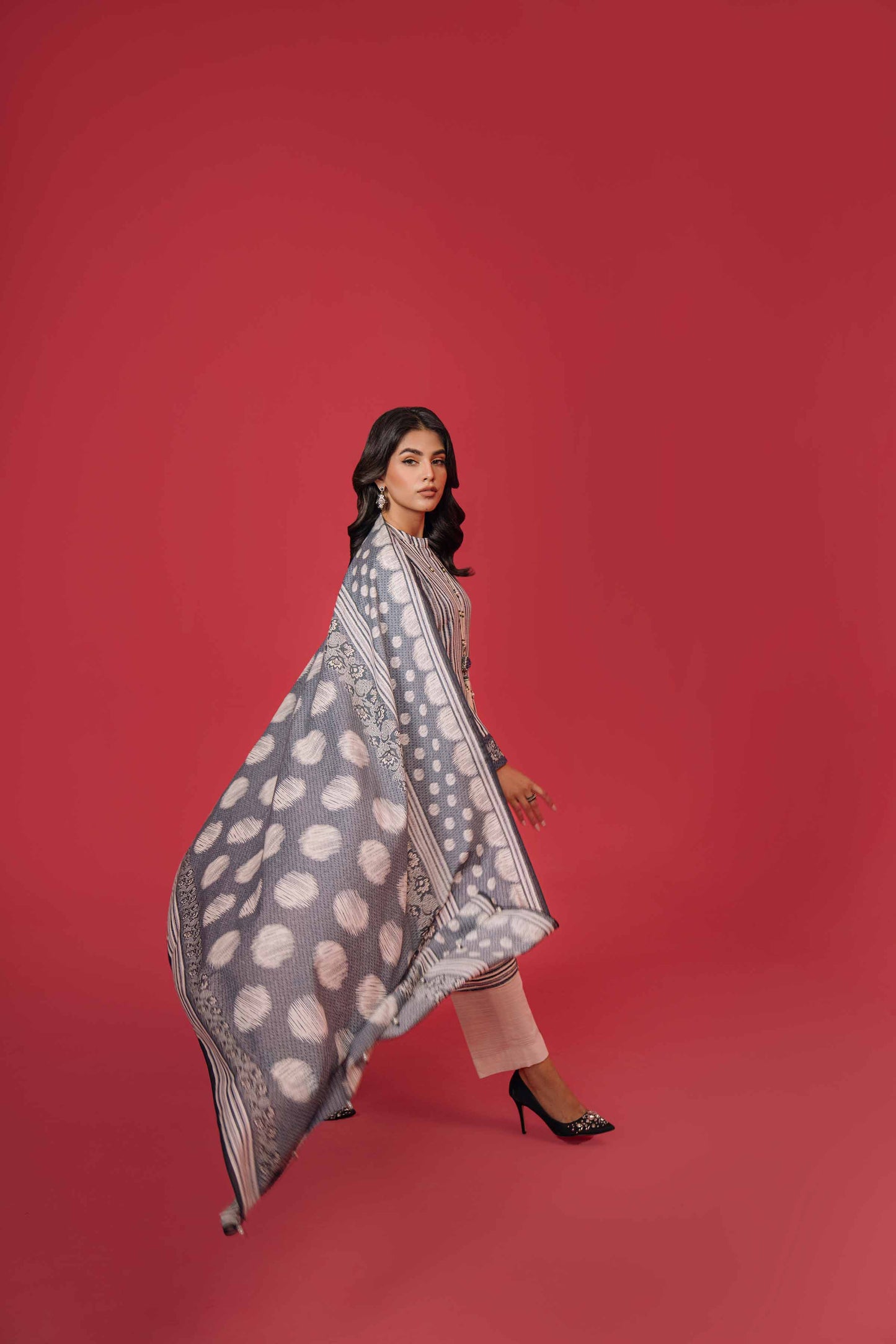 Nishat Linen - 3 Piece - Printed Loose Fabric - 42304066