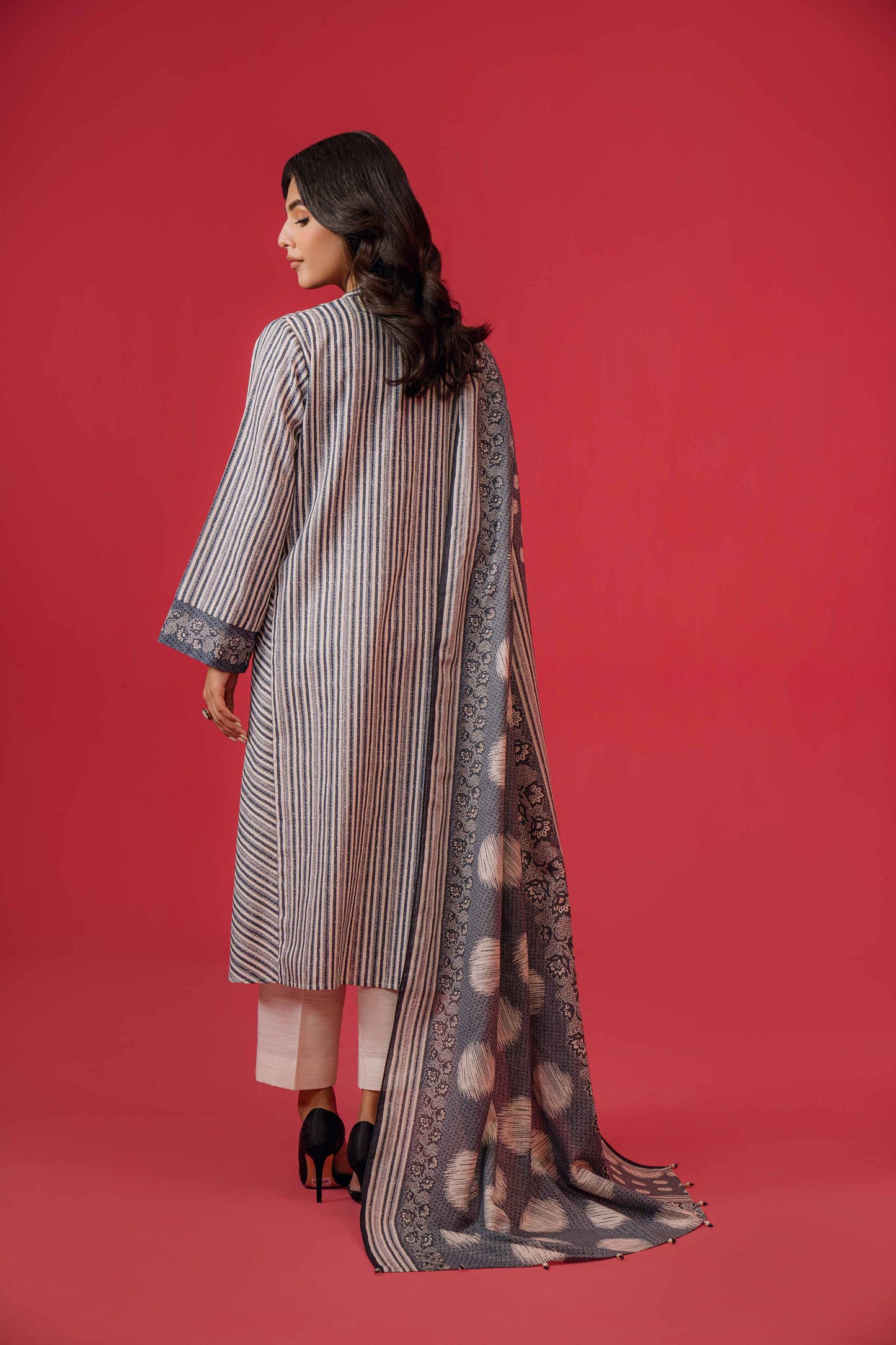 Nishat Linen - 3 Piece - Printed Loose Fabric - 42304066