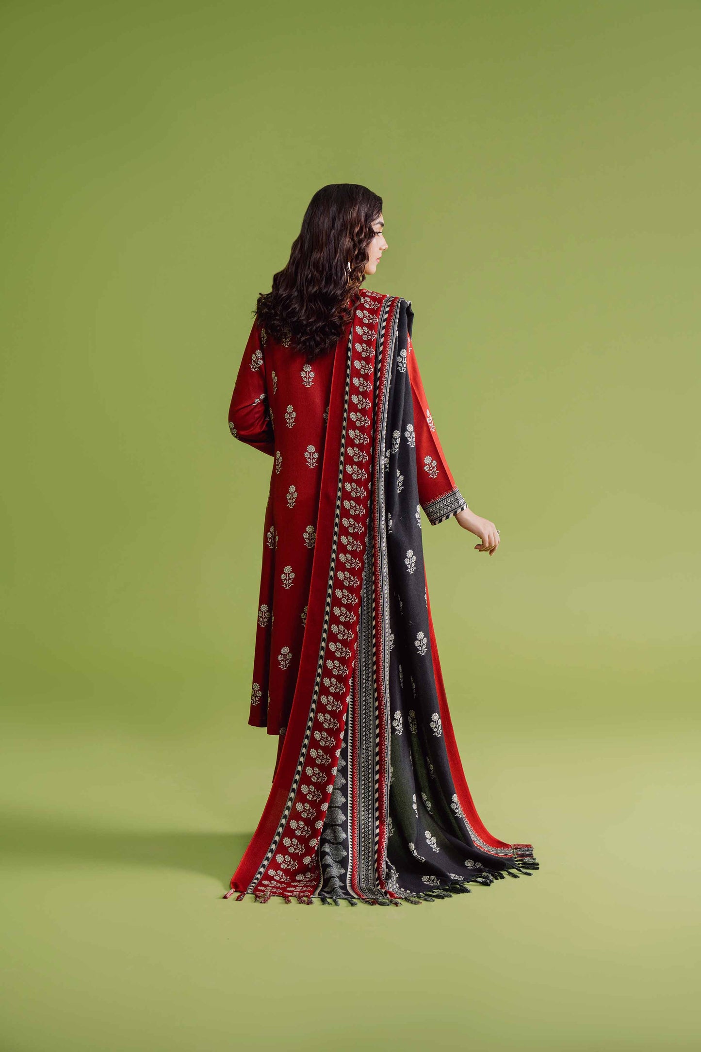 Nishat Linen - 3 Piece - Printed Loose Fabric - 42304077
