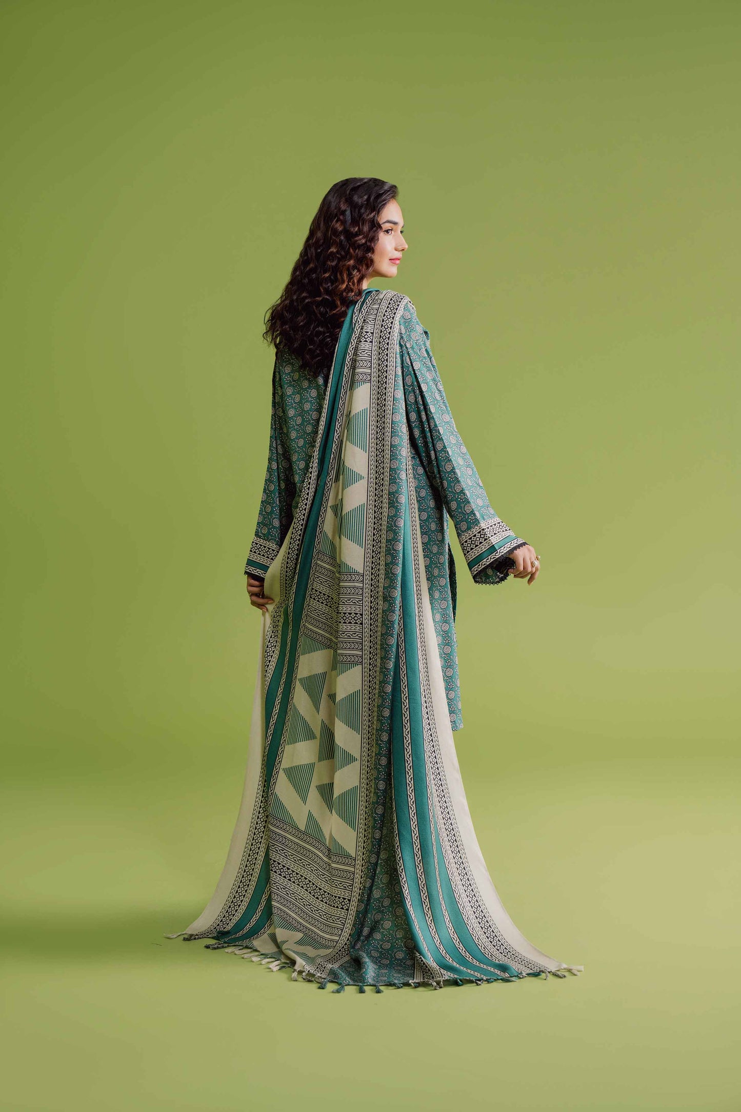 Nishat Linen - 3 Piece - Printed Loose Fabric - 42304084