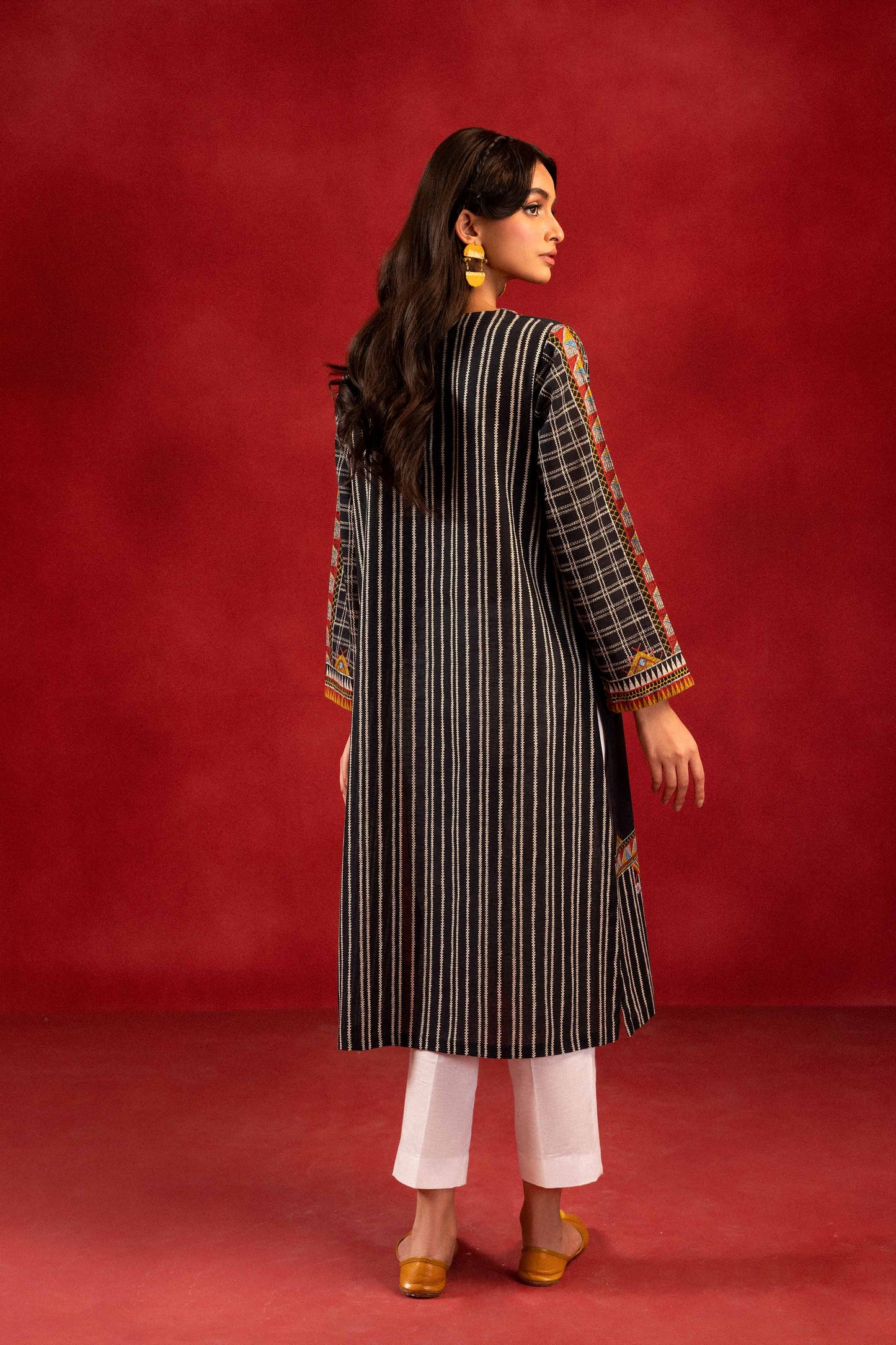 Nishat Linen - 1 Piece - Digital Printed Loose Fabric - 42304101