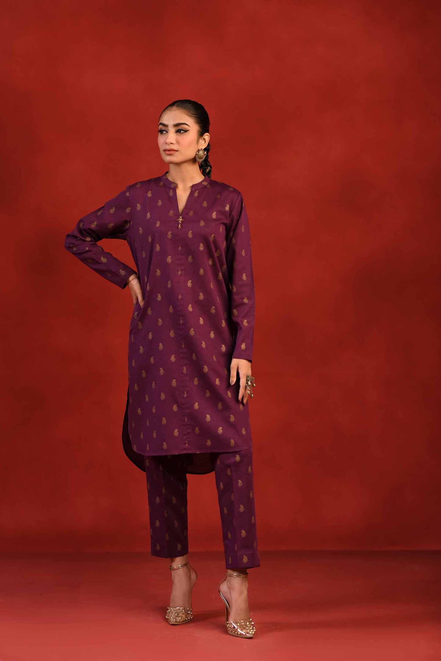 Nishat Linen - 1 Piece - Gold Printed Loose Fabric - 42304129