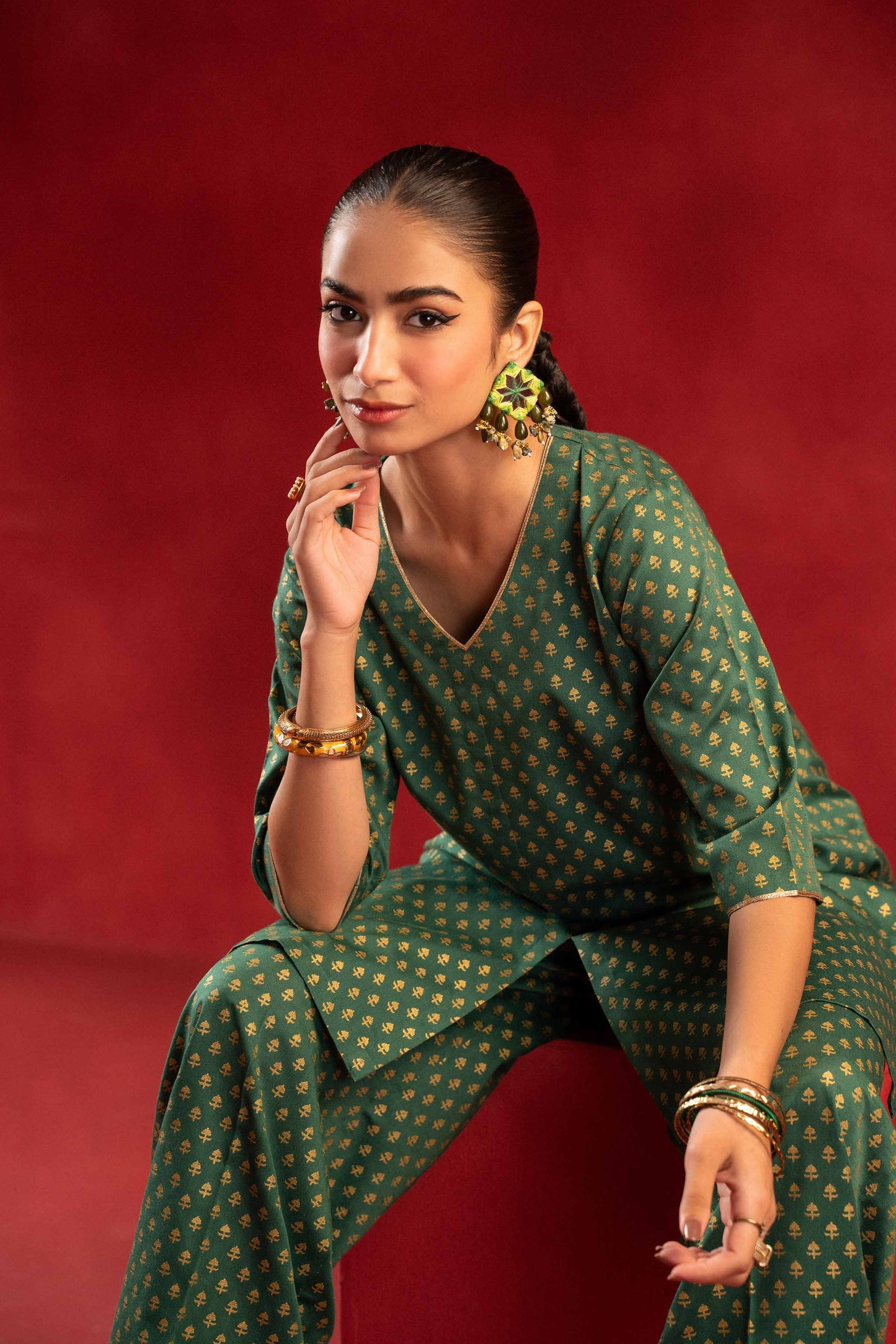 Nishat Linen - 1 Piece - Gold Printed Loose Fabric - 42304130