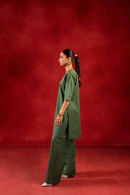 Nishat Linen - 1 Piece - Gold Printed Loose Fabric - 42304130