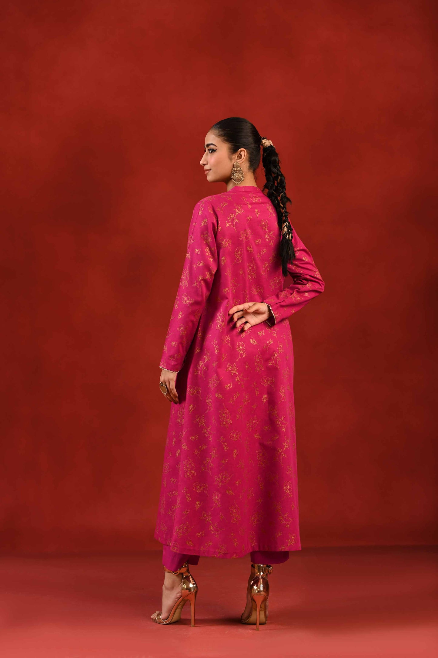 Nishat Linen - 1 Piece - Gold Printed Loose Fabric - 42304132