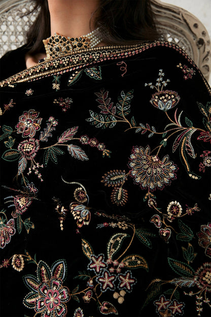 Baroque - EMBROIDERED VELVET SHAWL VS-33