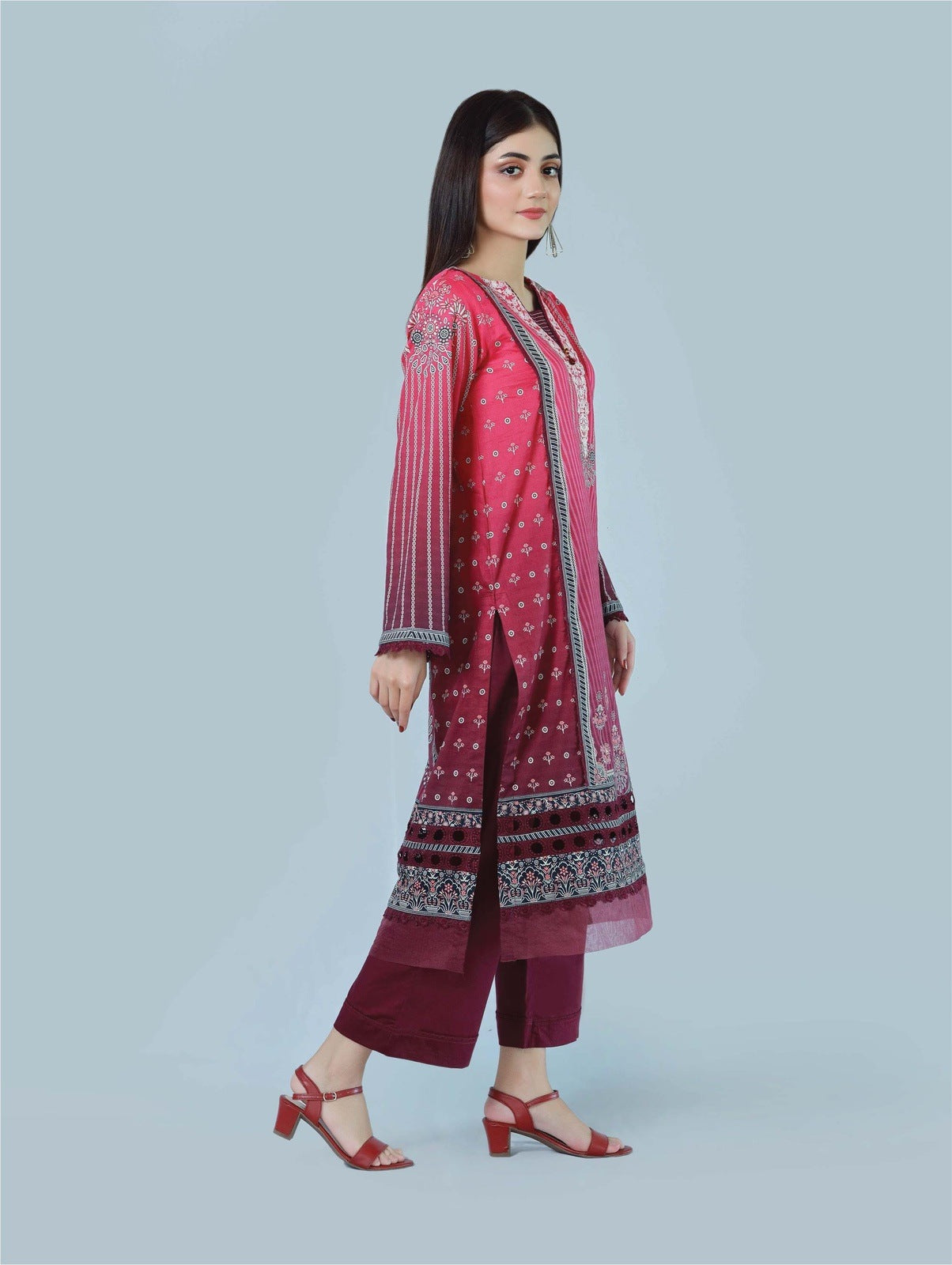 Bareeq Outfits - Floraid blossom 3-Piece Stitched Suit