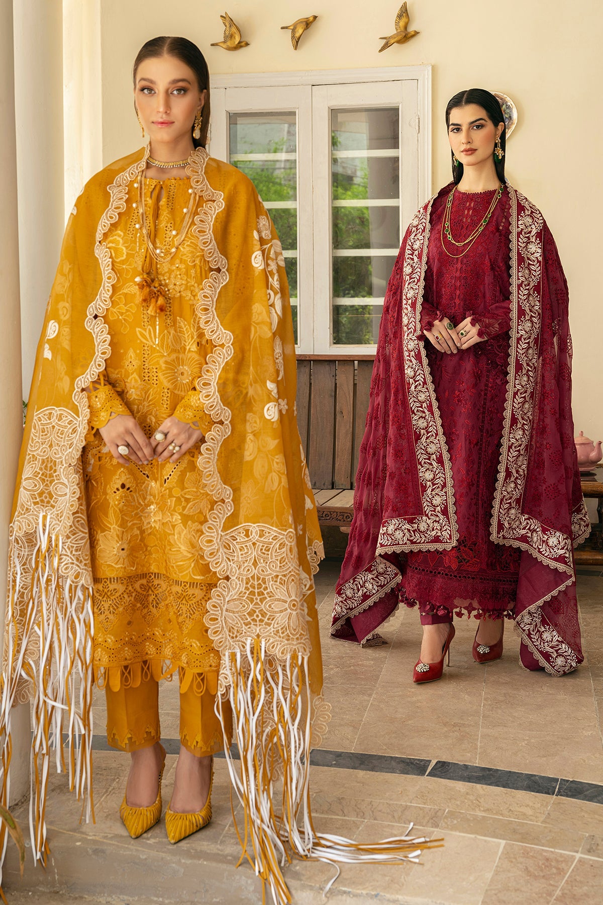 Baroque - EMBROIDERED SELF JACQUARD LAWN  SL11-D05