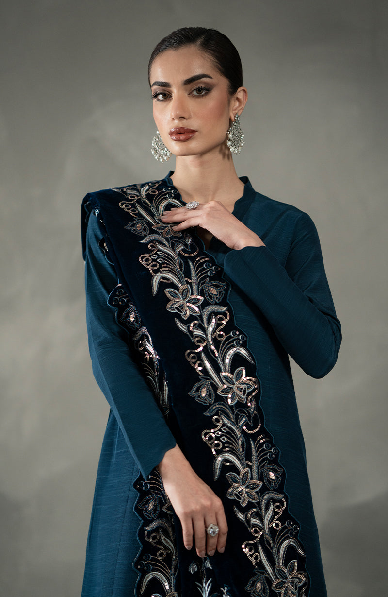Seran - Teal Velvet Shawl