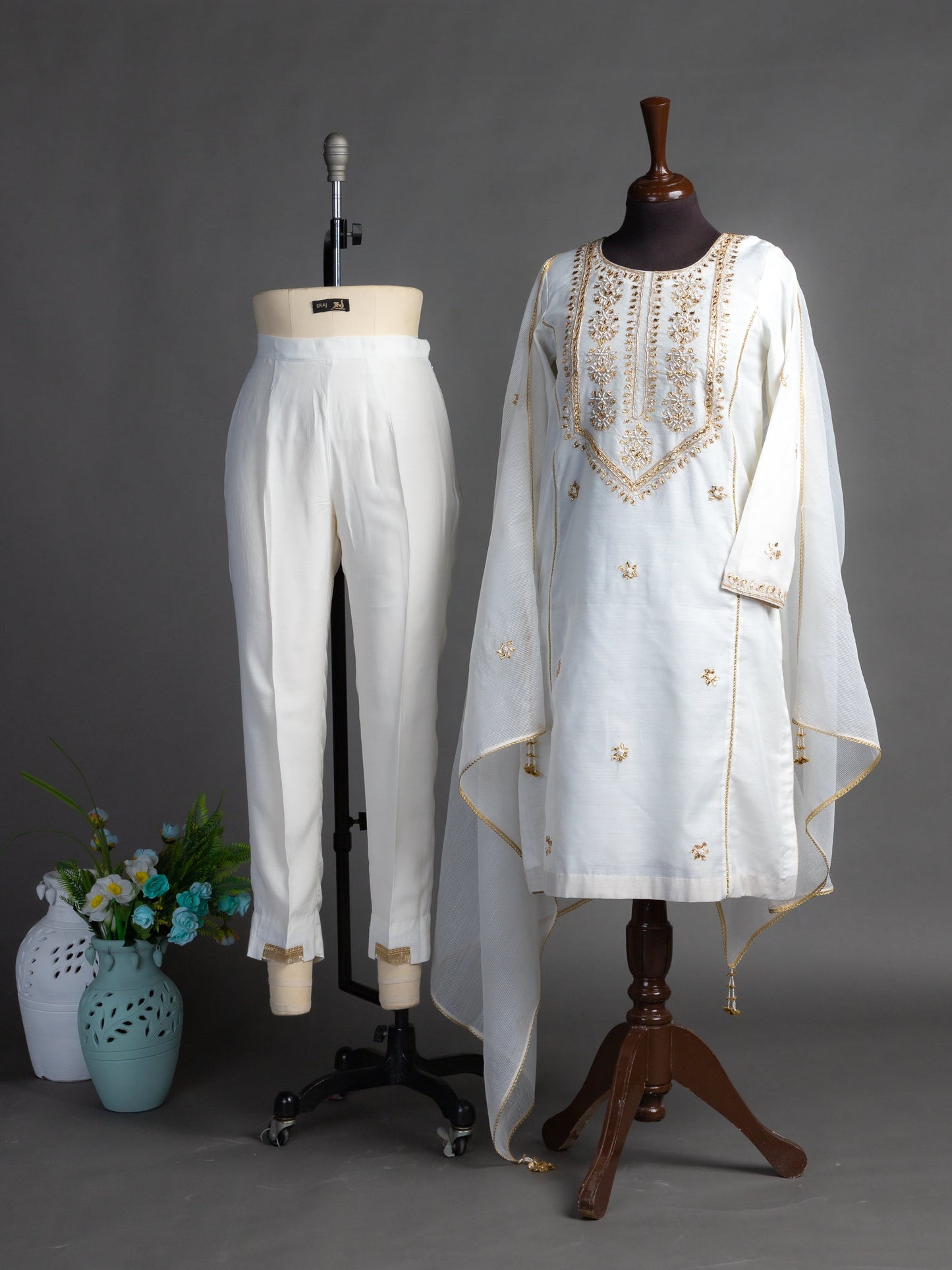 Eraj Hussain - Gotta Patti White - Stitched