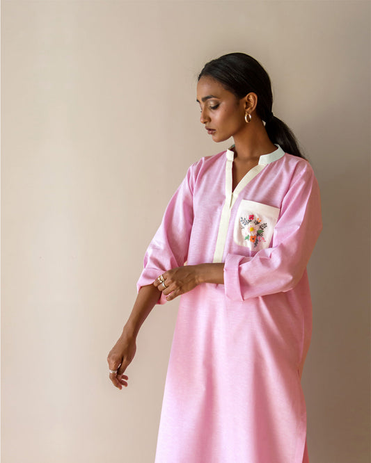 Ayesha Naveed - Embroidered pocket kurta