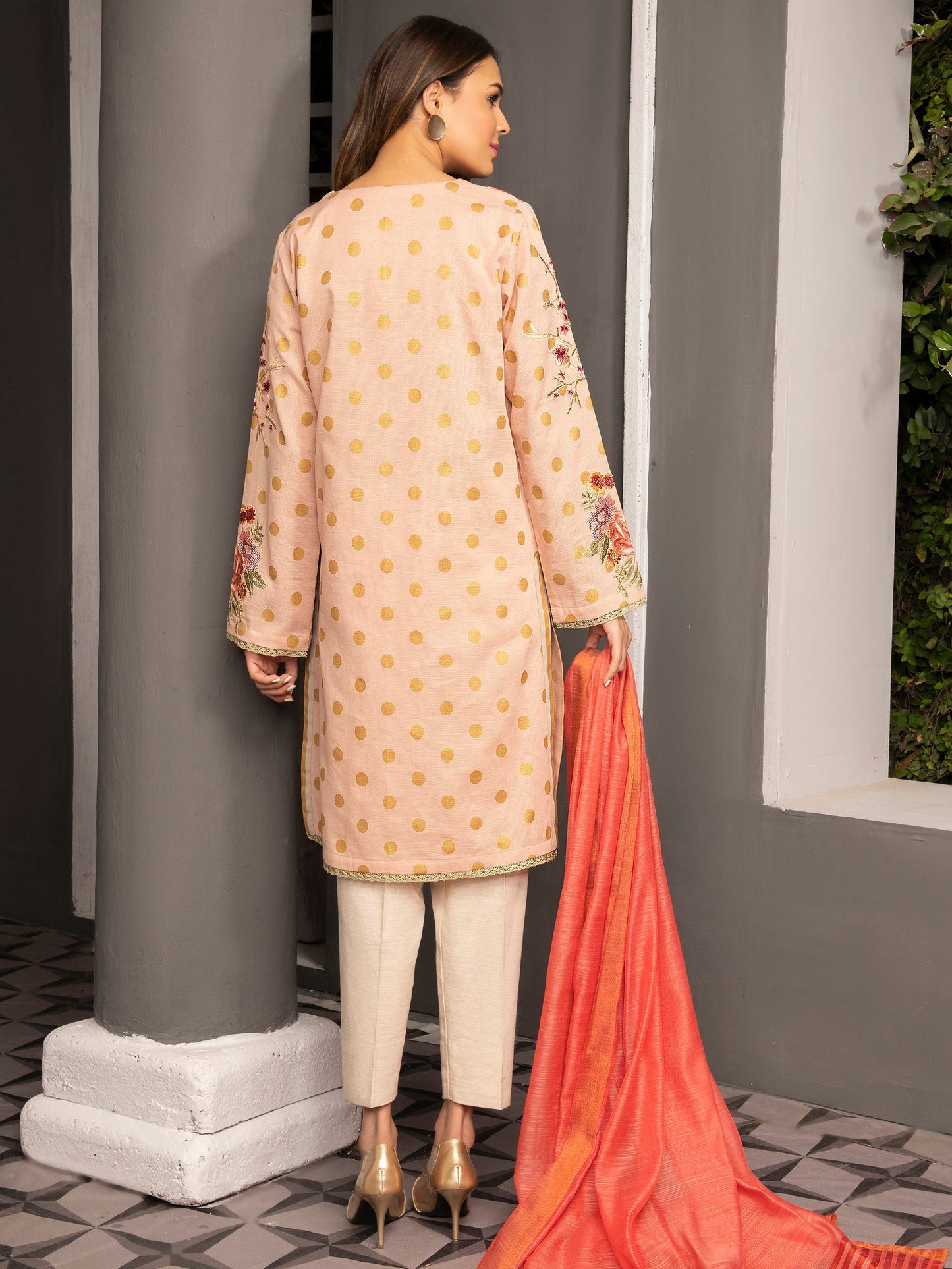 Limelight - 2-Piece Slub Khaddar Suit