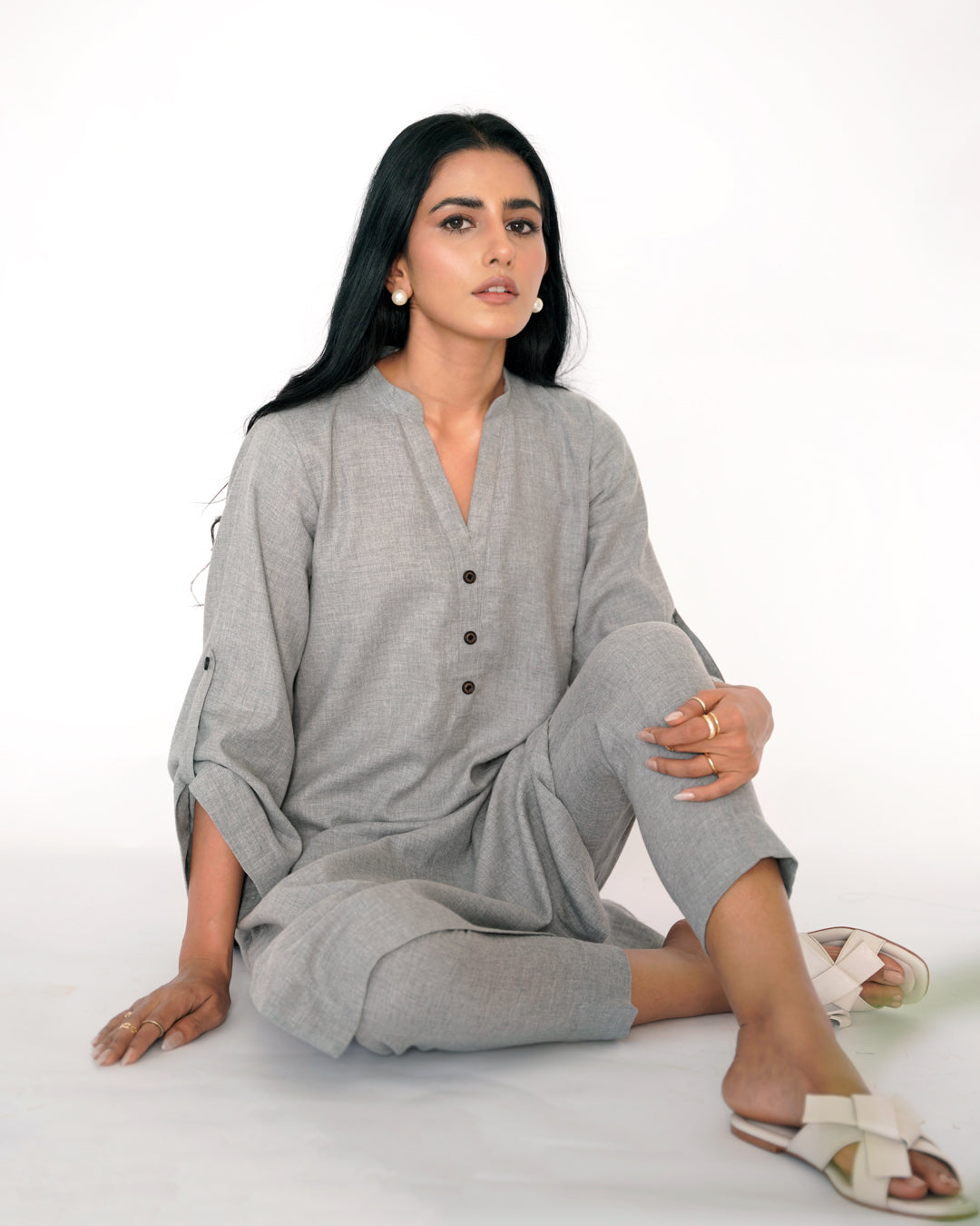 Ayesha Naveed - Heather grey