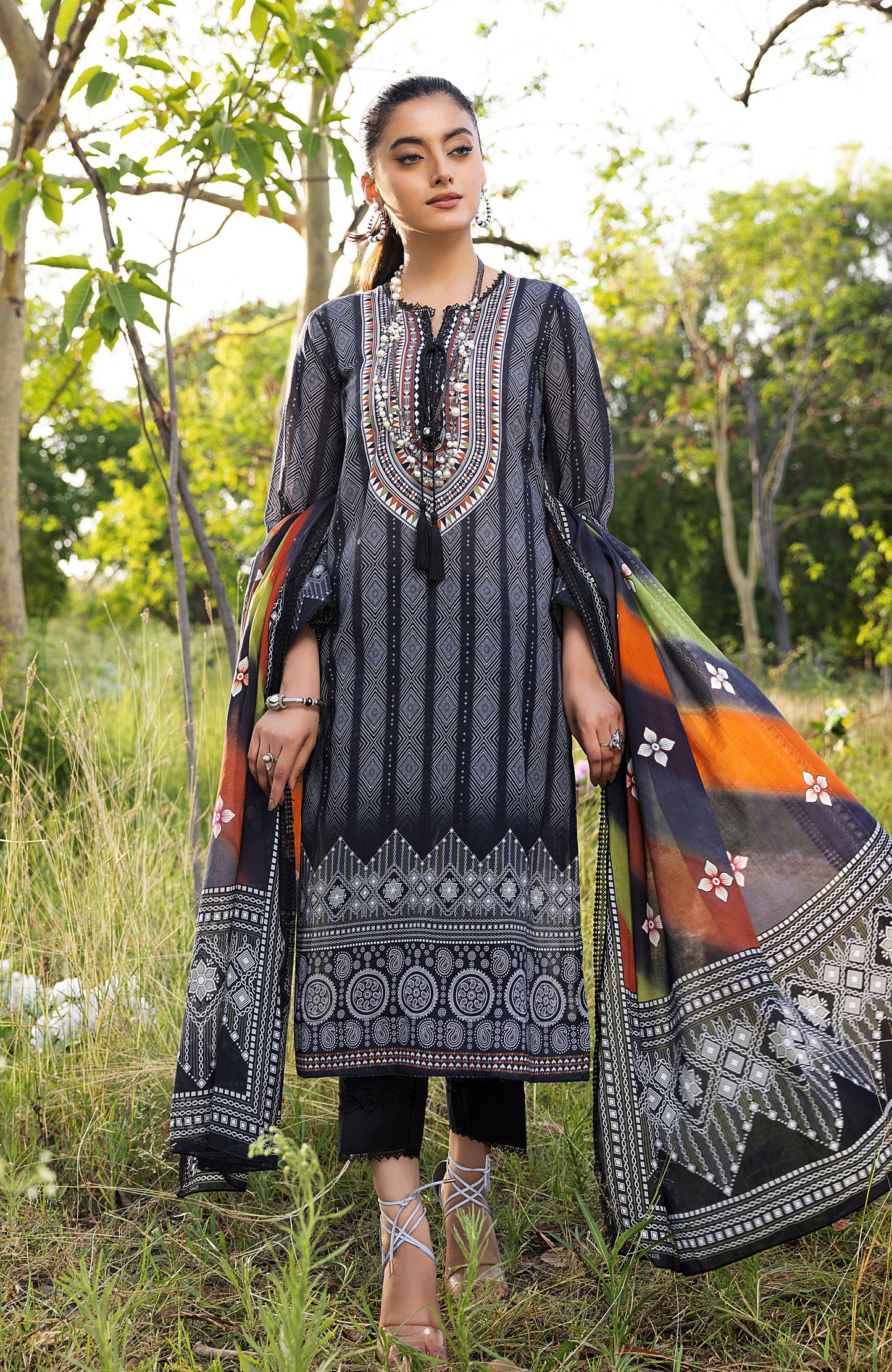 Alzohaib - 3 PIECE UNSTITCHED DIGITAL PRINTED LAWN-ADL-3-23-06