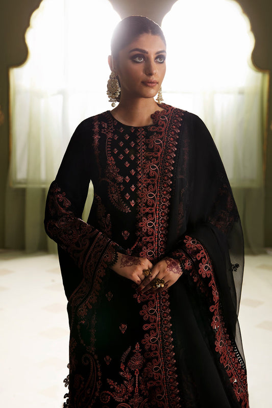 Baroque - EMBROIDERED VELVET UF-468