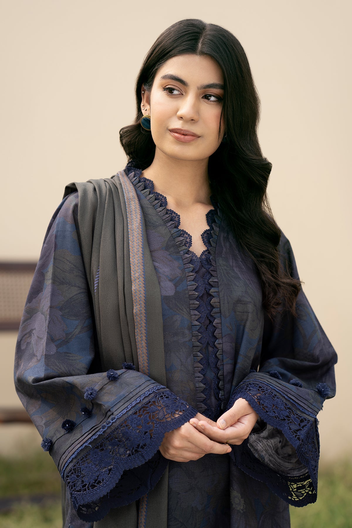 Baroque - DIGITAL PRINTED SLUB KHADDAR UF-489