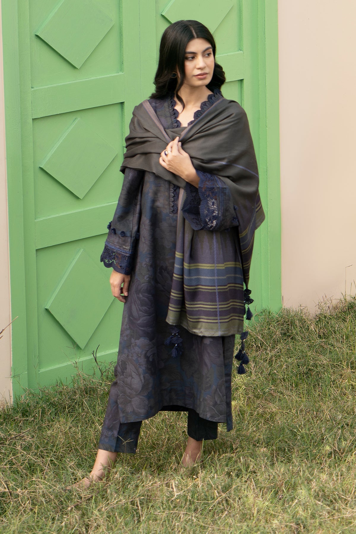 Baroque - DIGITAL PRINTED SLUB KHADDAR UF-489