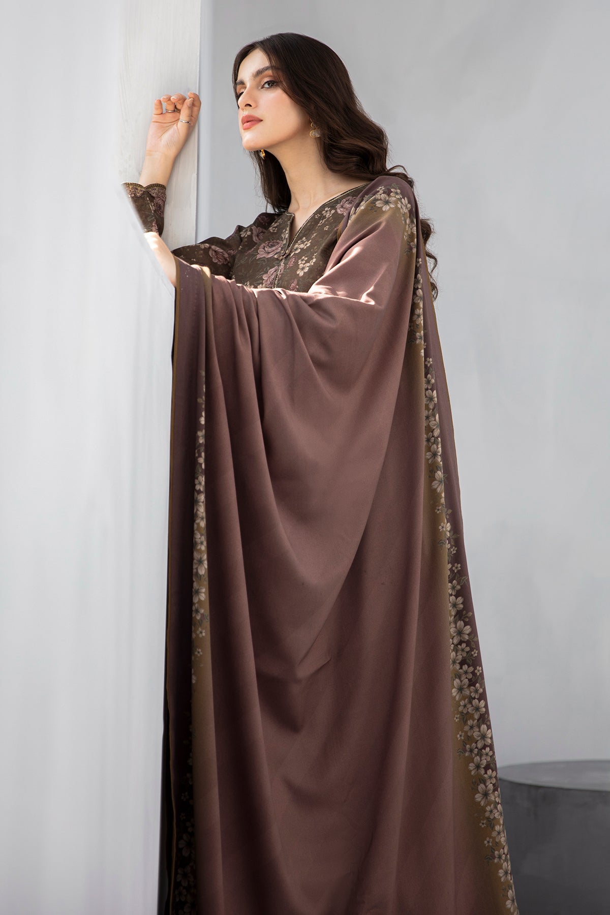 Baroque - EMBROIDERED VISCOSE UF-453