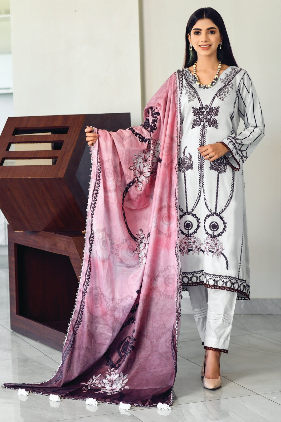 Bareeq Outfits - White Printed Lawn -3 PCS