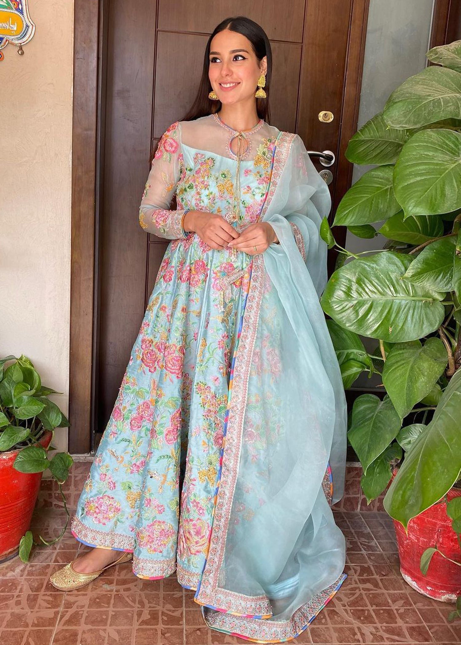 Hussain Rehar - Iqra Aziz Western.pk Hussain Rehar - Iqra Aziz Western.pk
