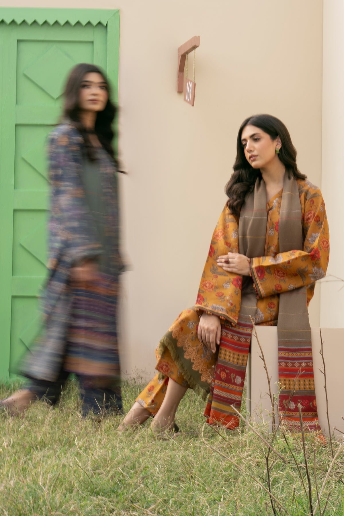 Baroque - DIGITAL PRINTED SLUB KHADDAR UF-492