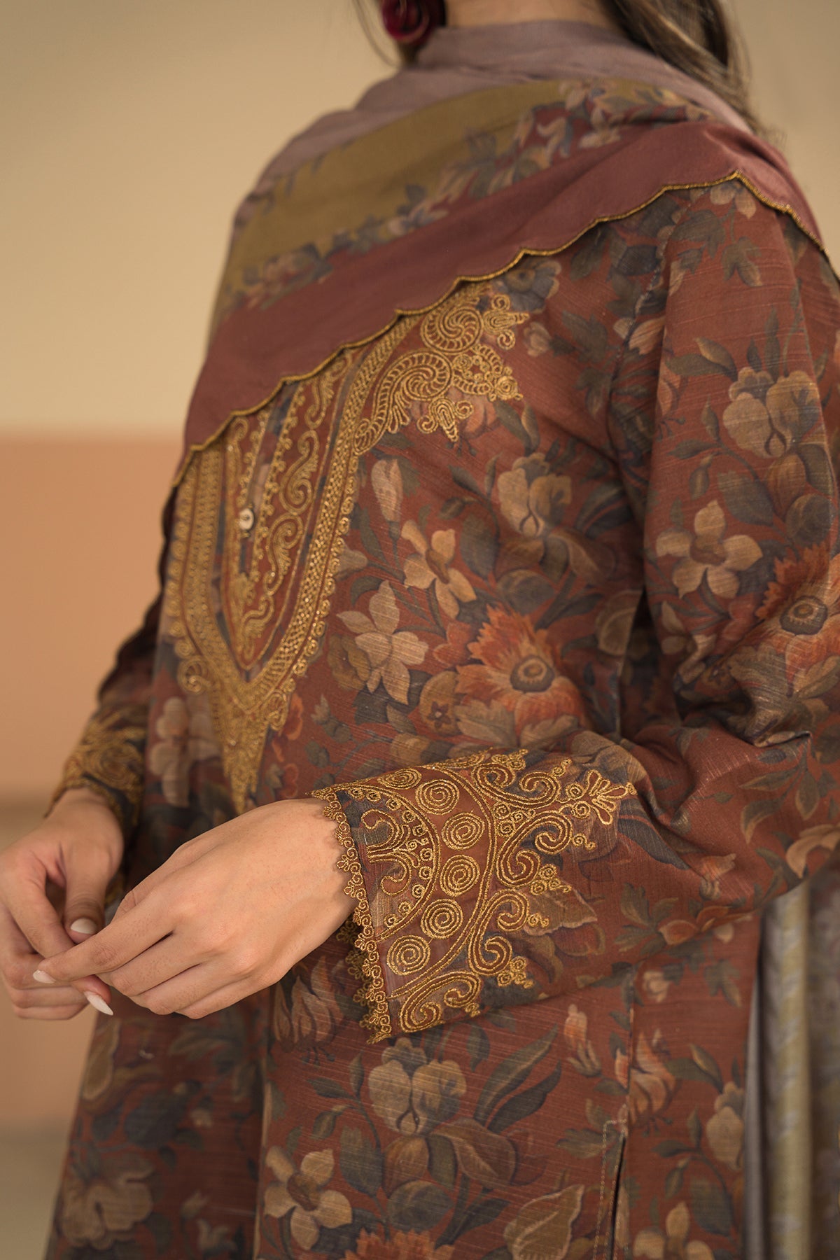Baroque - DIGITAL PRINTED SLUB KHADDAR UF-481