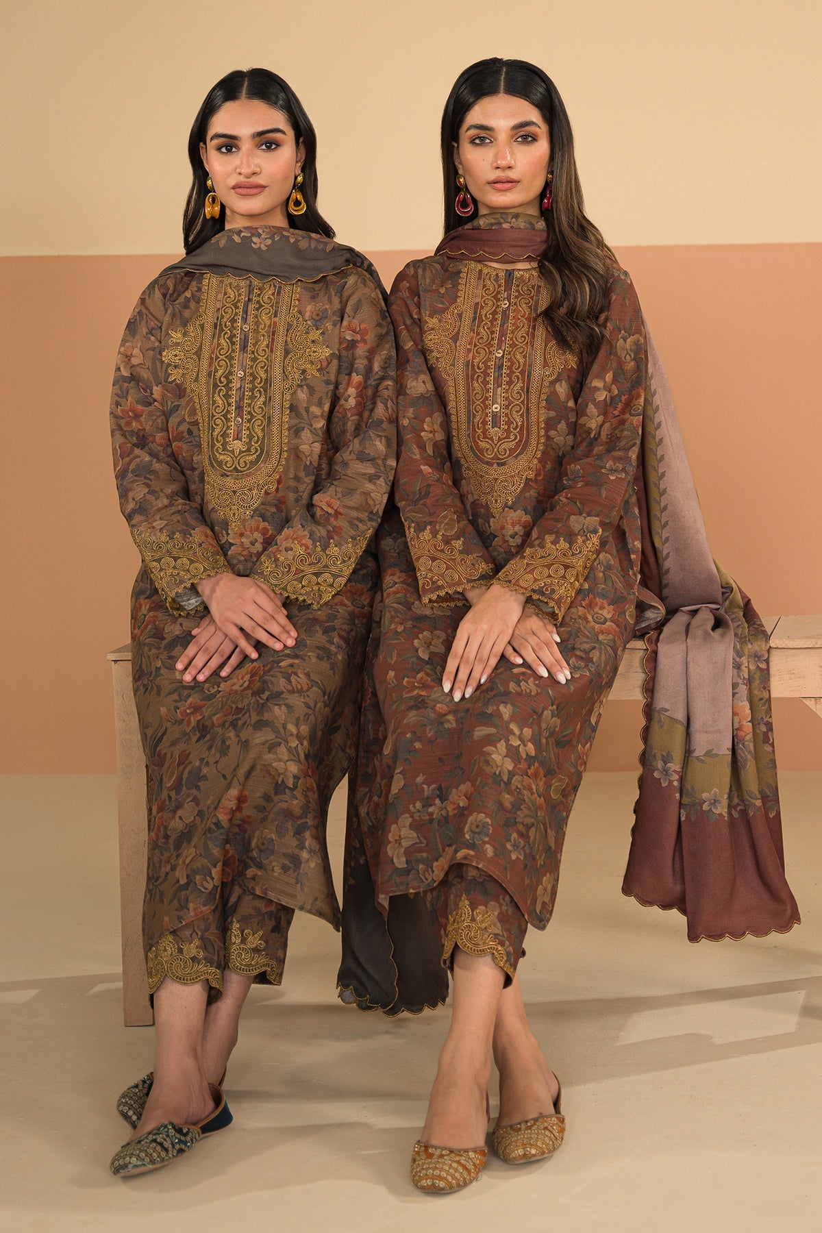 Baroque - DIGITAL PRINTED SLUB KHADDAR UF-482