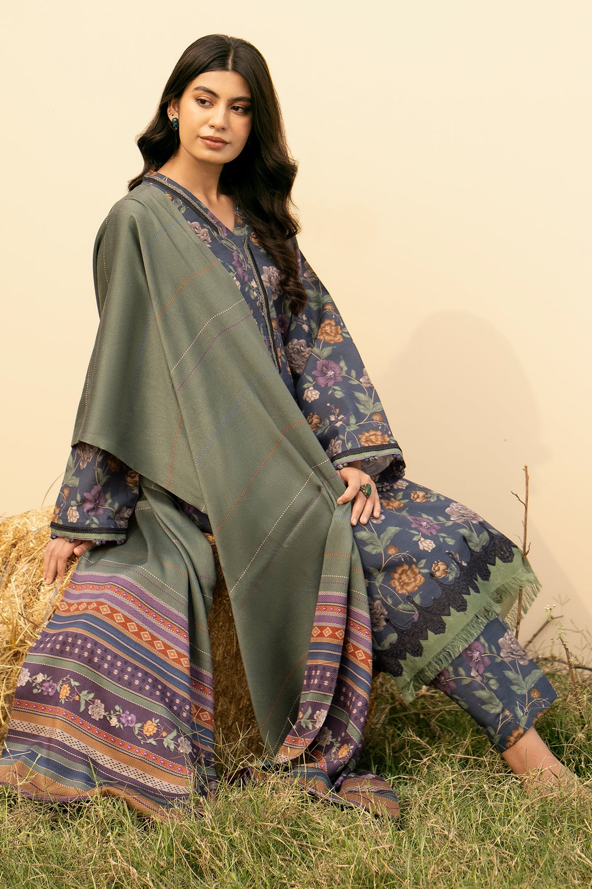 Baroque - DIGITAL PRINTED SLUB KHADDAR UF-492