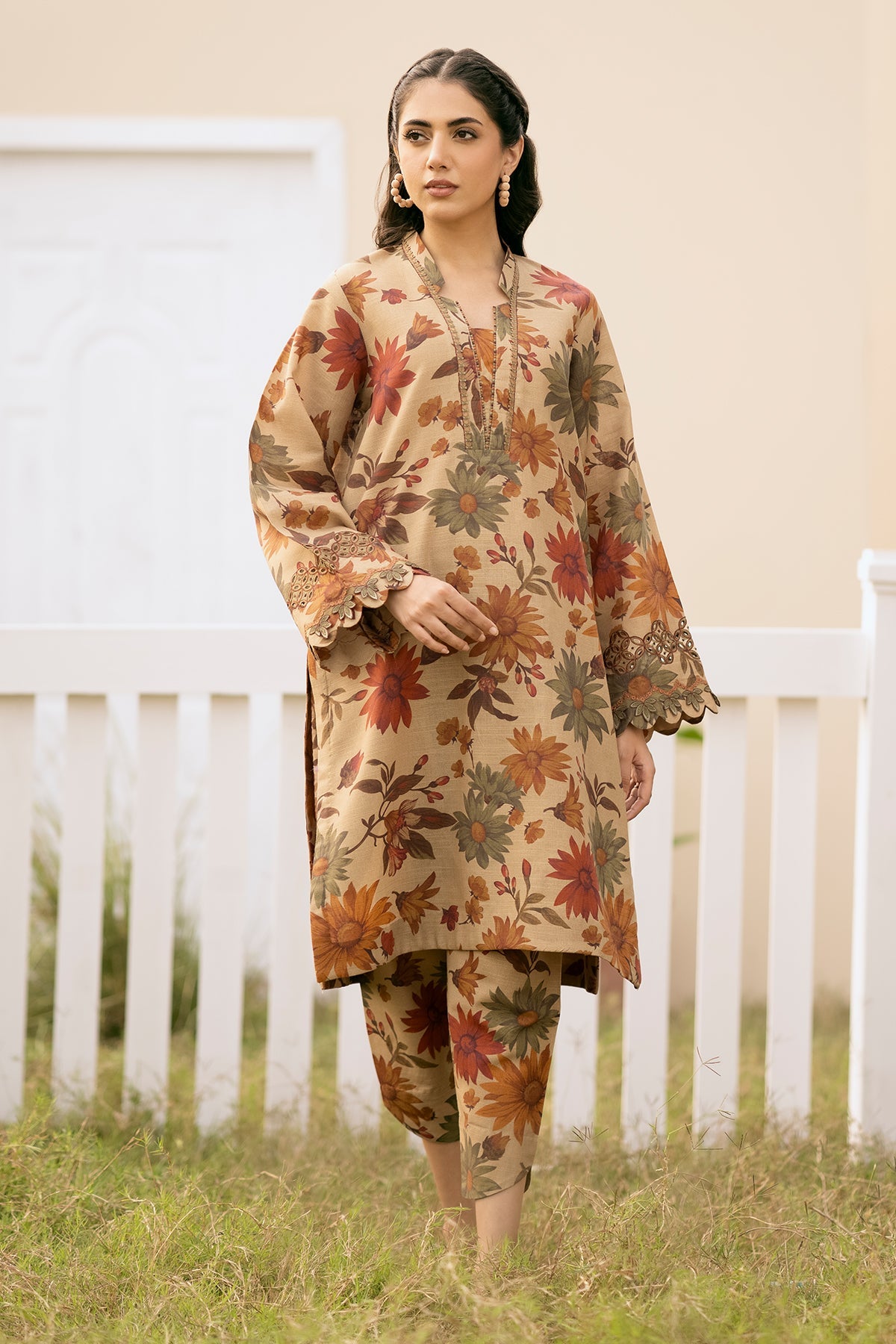 Baroque - DIGITAL PRINTED SLUB KHADDAR UF-493