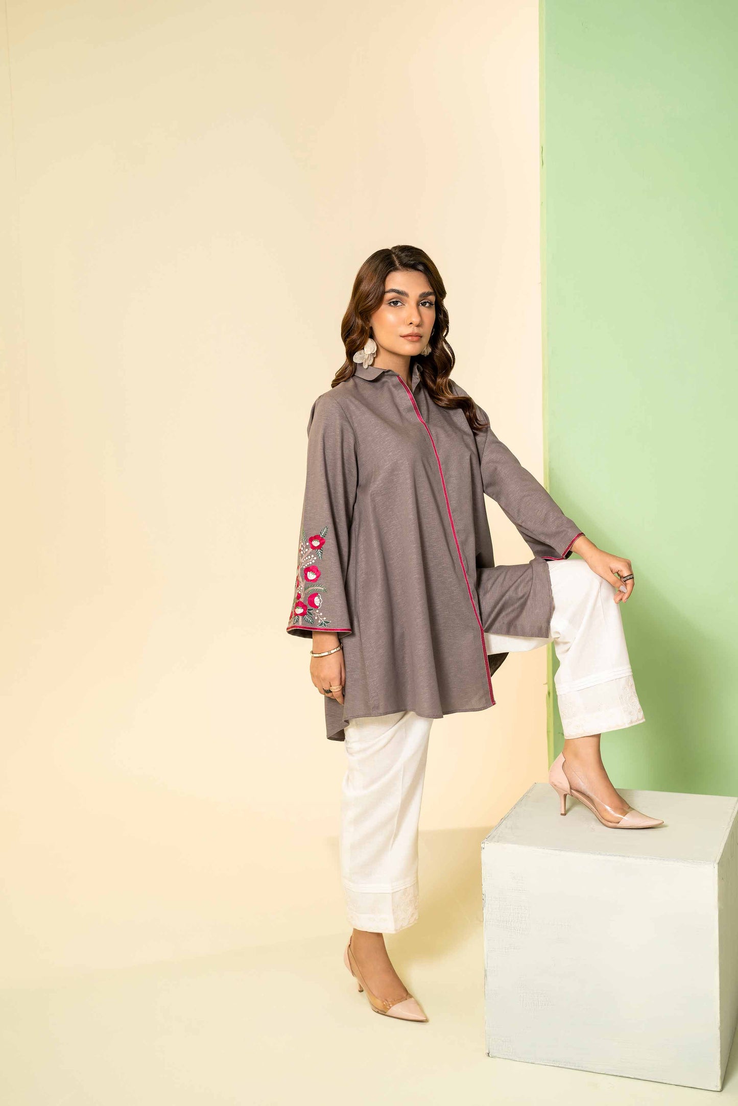 Nishat Linen - Embroidered Tunic - AW23-11