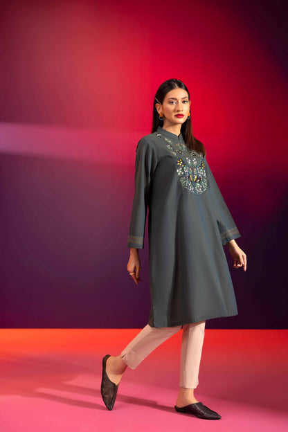 Nishat Linen - Embroidered Shirt - AW23-40