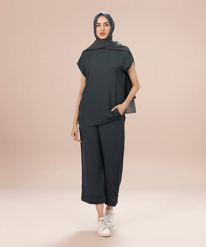 Sapphire - Loose-Fit Short Sleeve Top