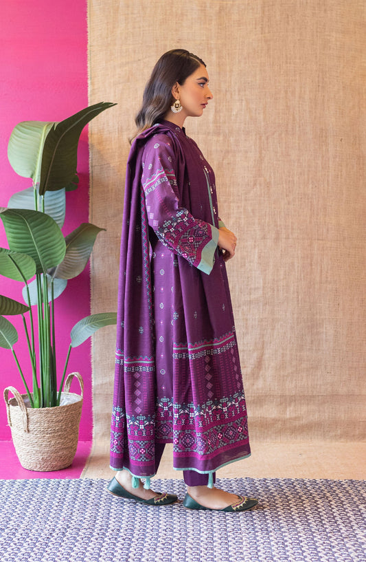 Orient - Unstitched 3 Piece Flat Bed Printed Khaddar Shirt , Khaddar Pant and Khaddar Dupatta