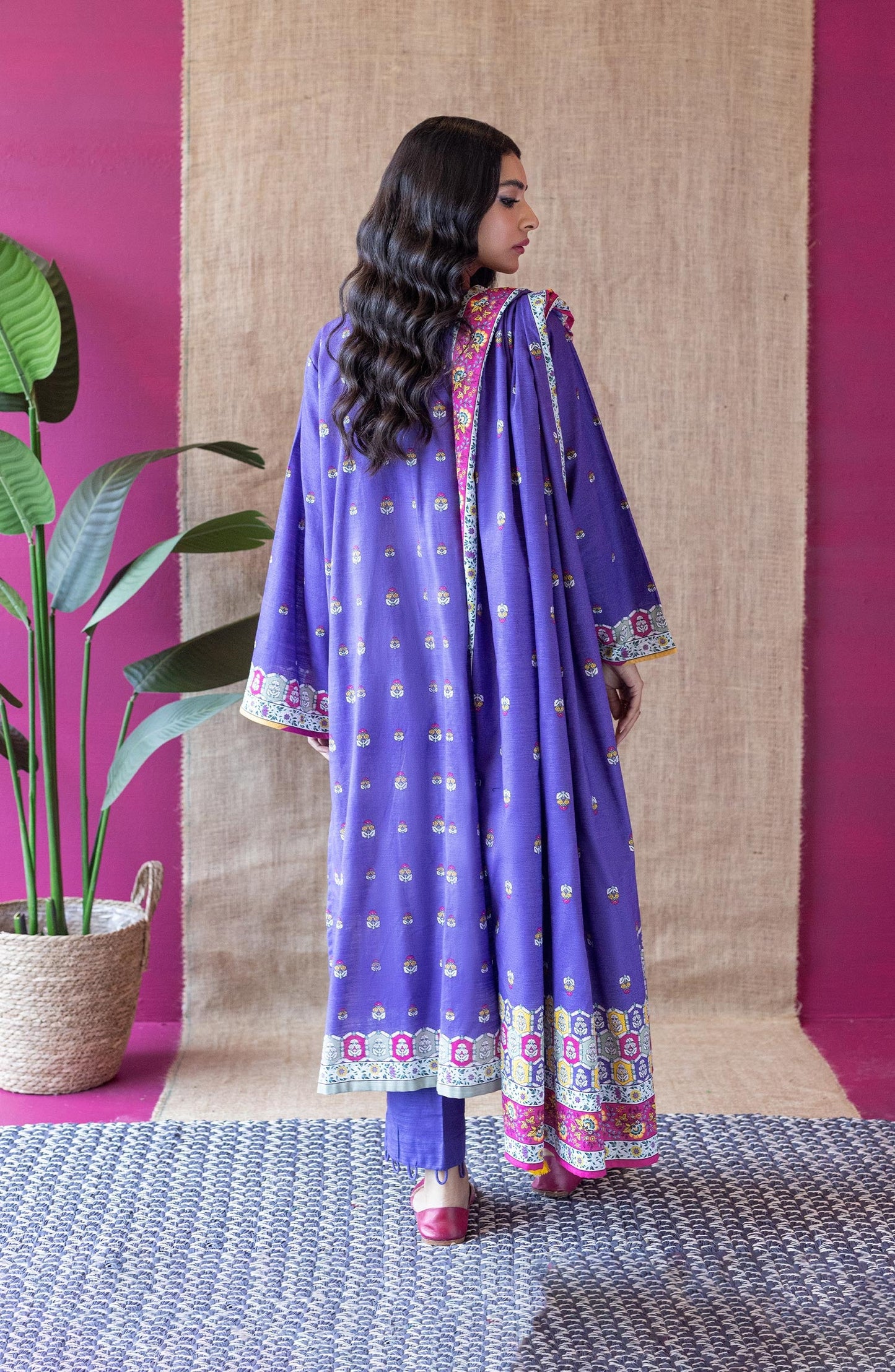 Orient - Unstitched 3 Piece Embroidered Khaddar Shirt , Khaddar Pant and Khaddar Dupatta