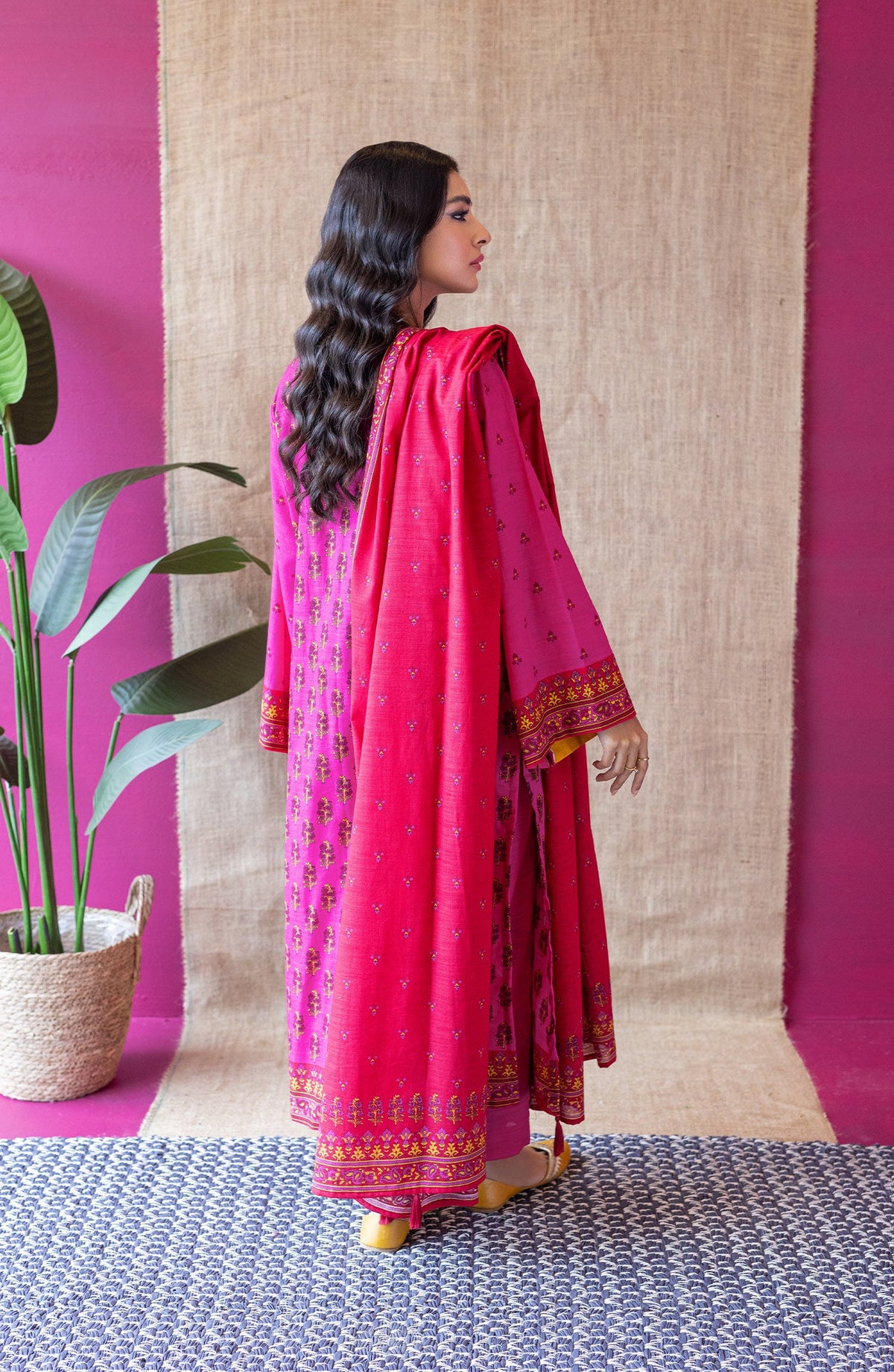 Orient - Unstitched 3 Piece Embroidered Khaddar Shirt , Khaddar Pant and Khaddar Dupatta