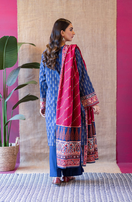 Orient - Unstitched 3 Piece Printed Khaddar Shirt , Khaddar Pant and Khaddar Dupatta