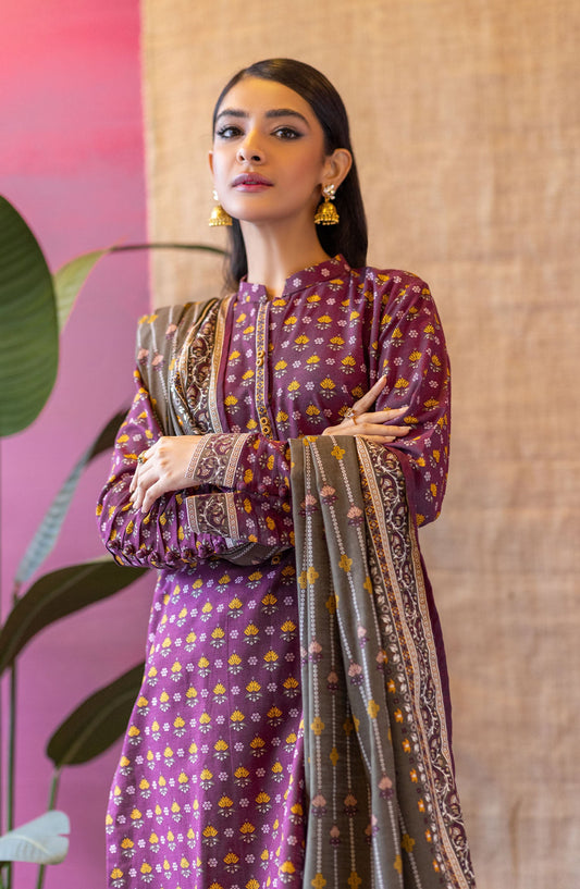 Orient - Unstitched 3 Piece Printed Khaddar Shirt , Khaddar Pant and Khaddar Dupatta