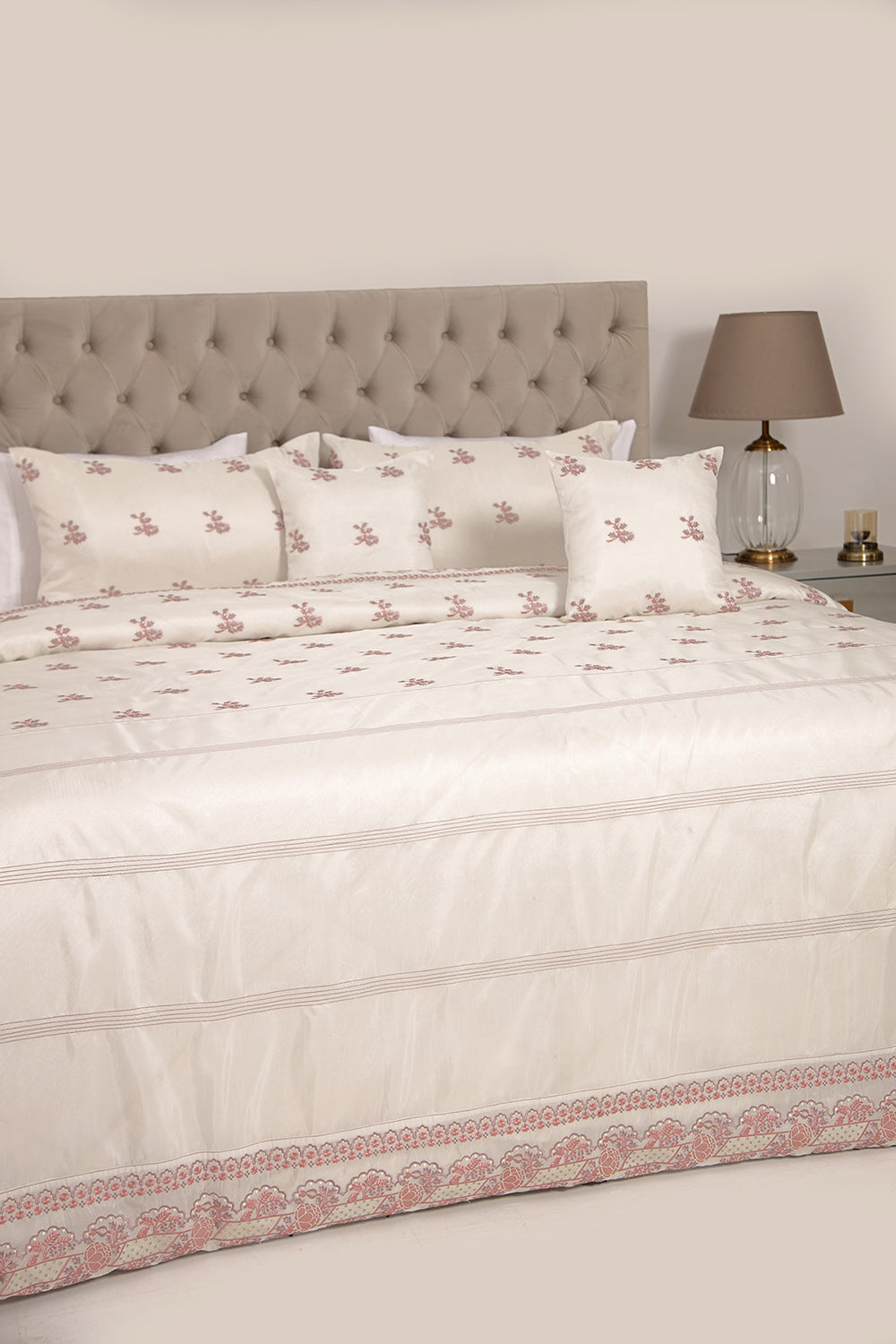Nishat Linen - BBS22-08 Bridal Set
