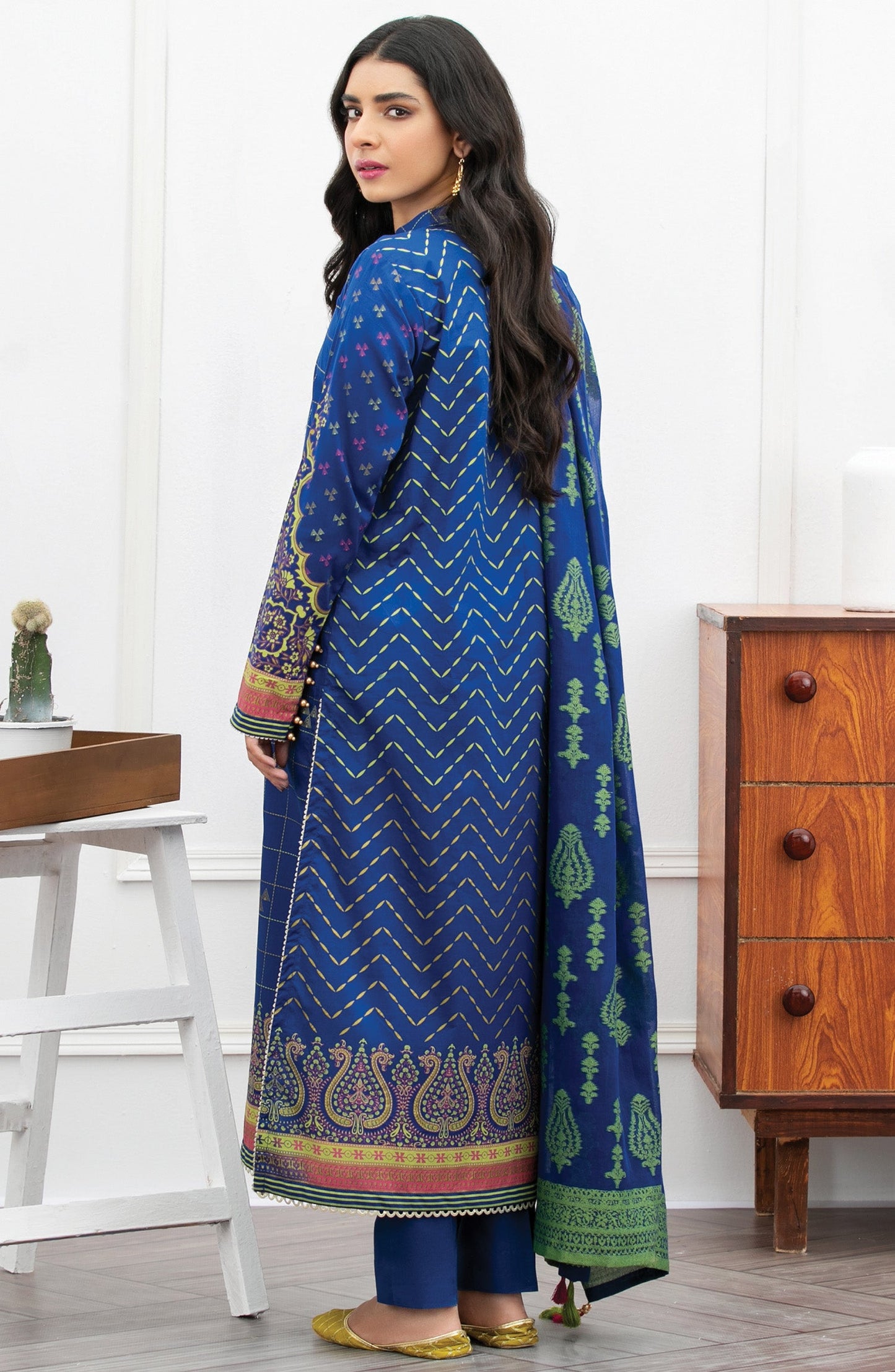 Orient - Unstitched 3 Piece Embroidered Lawn Suit