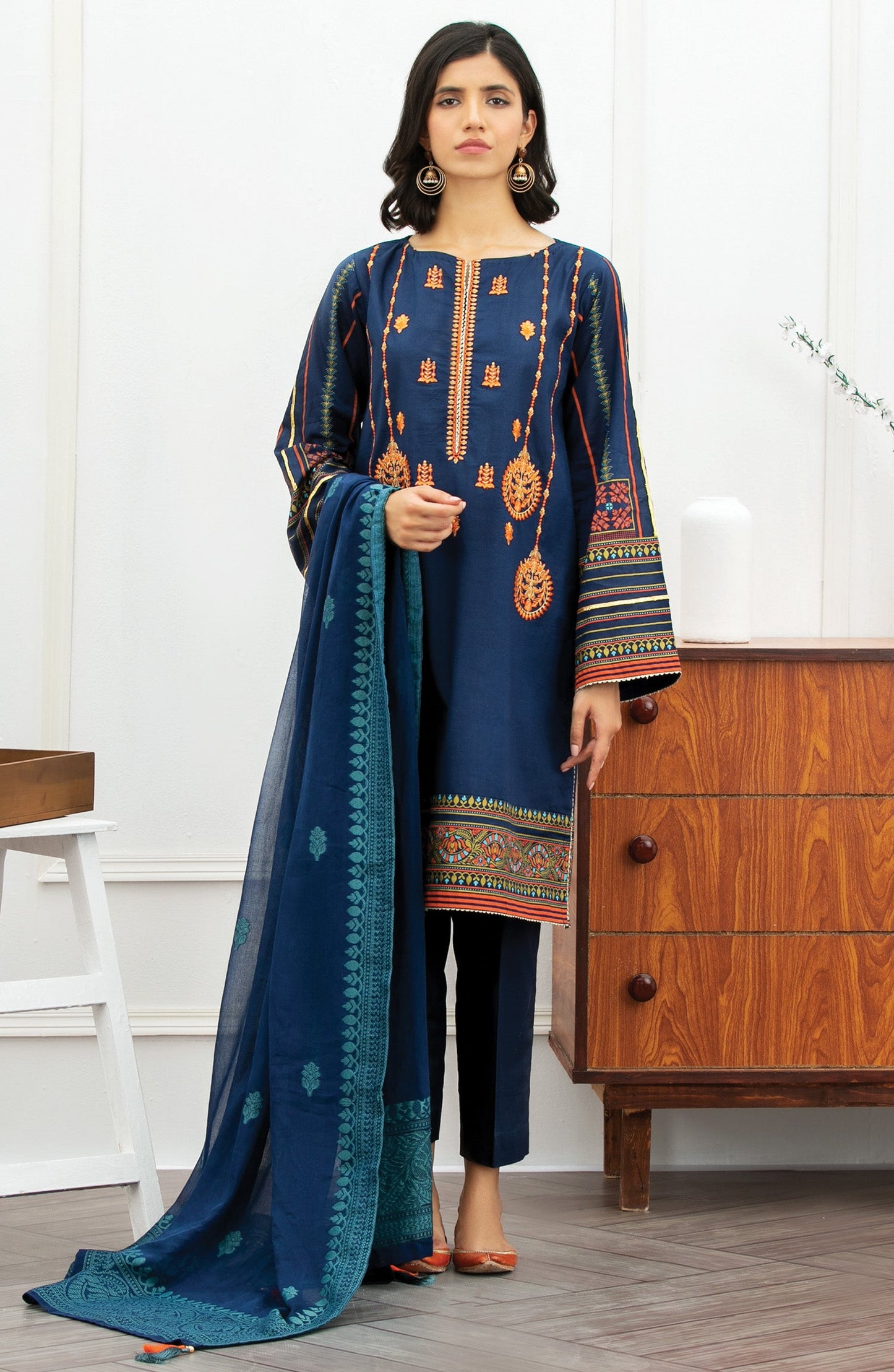 Orient - Unstitched 3 Piece Embroidered Lawn Suit