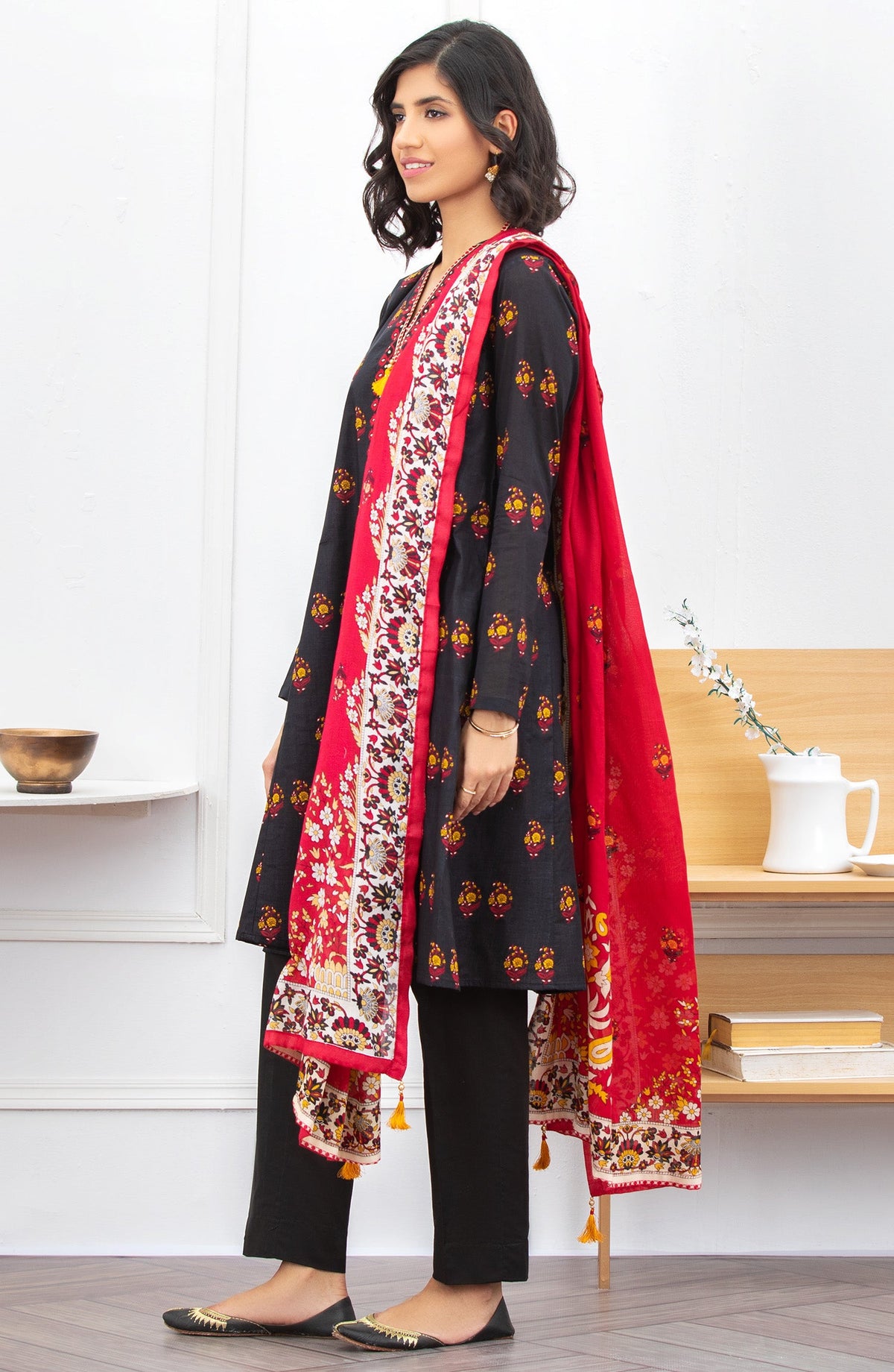 Orient - Unstitched 3 Piece Printed Lawn Suit