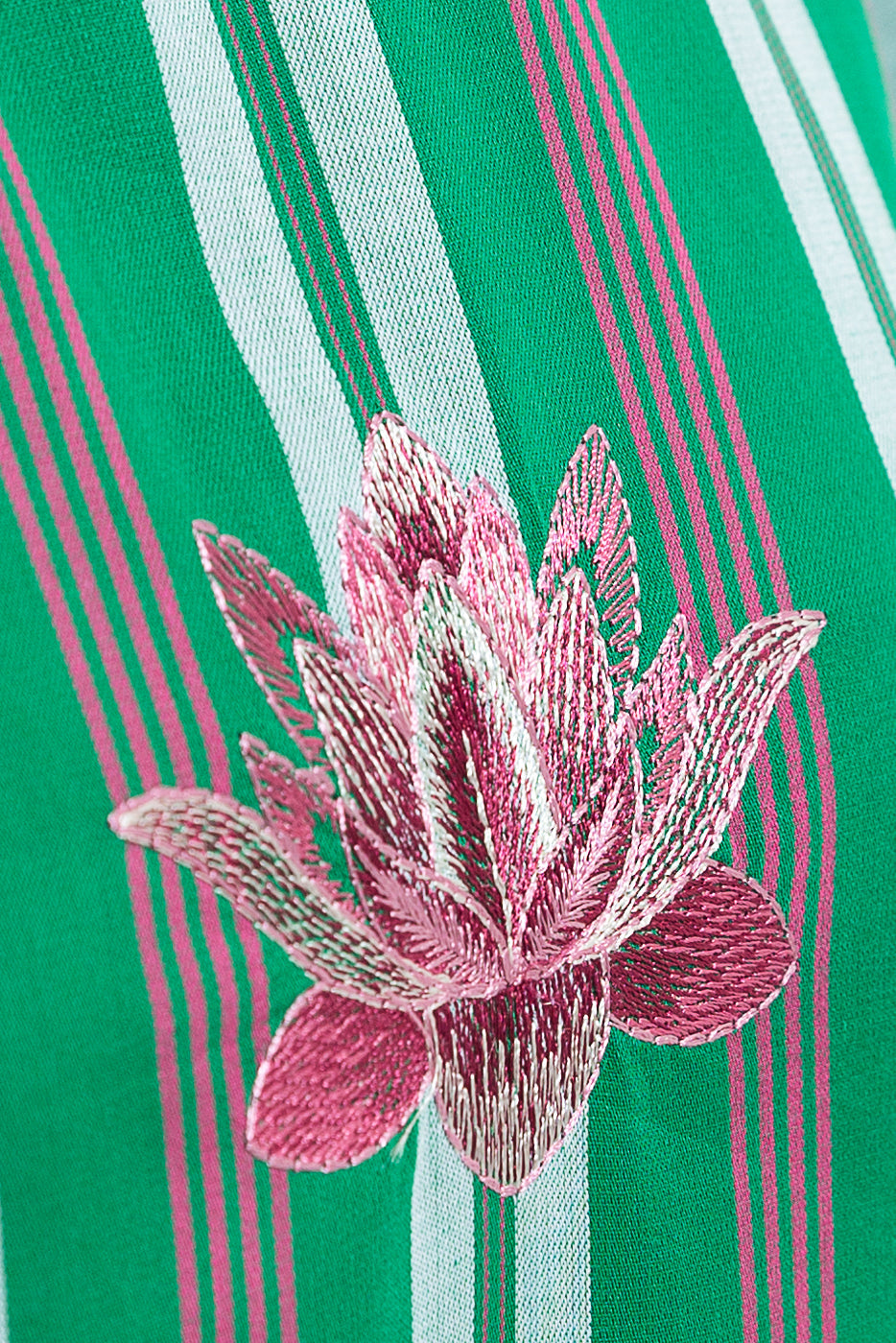 Beechtree - 1 PIECE - EMBROIDERED YARN DYED SHIRT - BLOOMING DESIRE