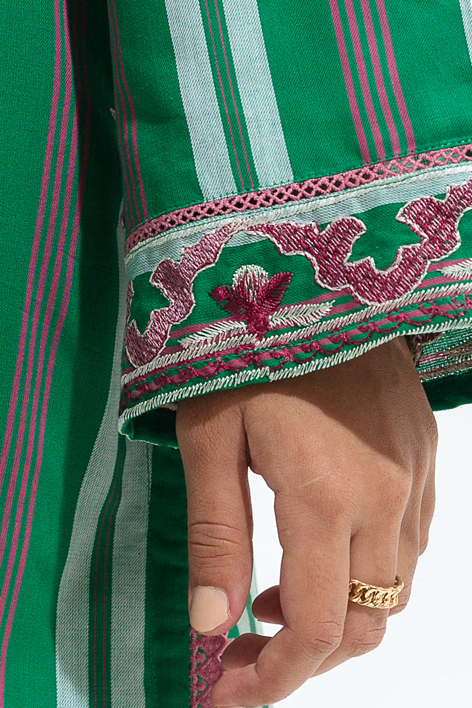 Beechtree - 1 PIECE - EMBROIDERED YARN DYED SHIRT - BLOOMING DESIRE