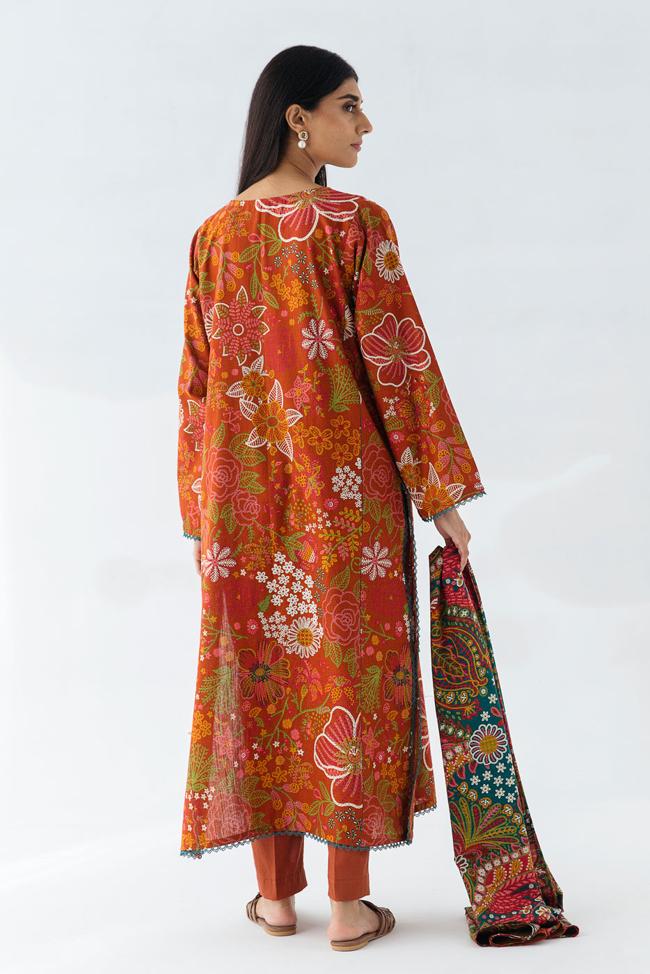 Beechtree - 2 PIECE - PRINTED KHADDAR SUIT - RUSTIC FLORET (UNSTITCHED)