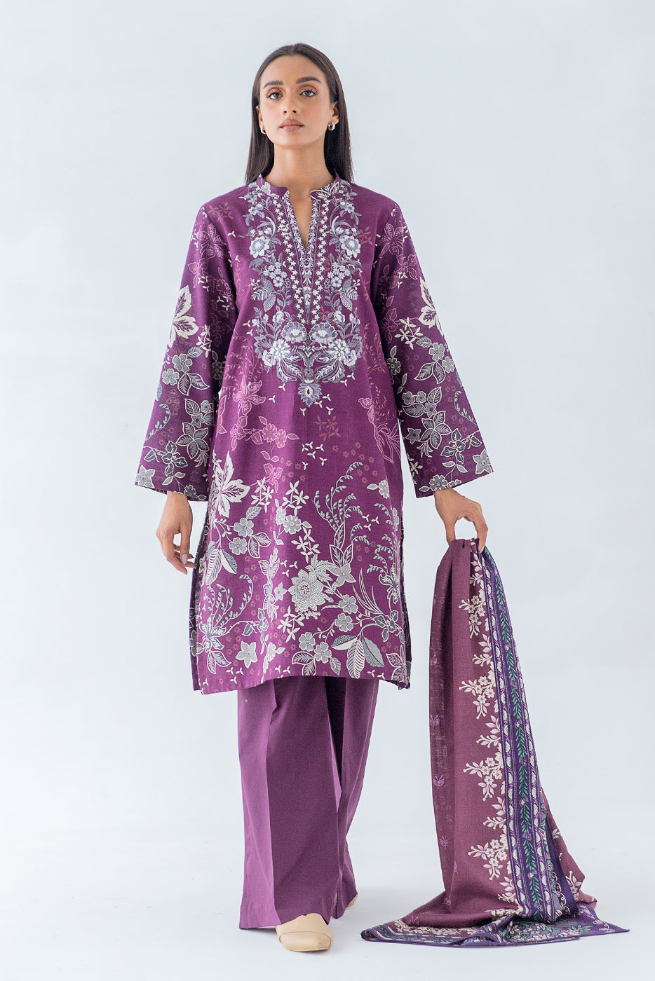 Beechtree - 3 PIECE - EMBROIDERED KHADDAR SUIT - PURPLE CHARISMA (UNSTITCHED)