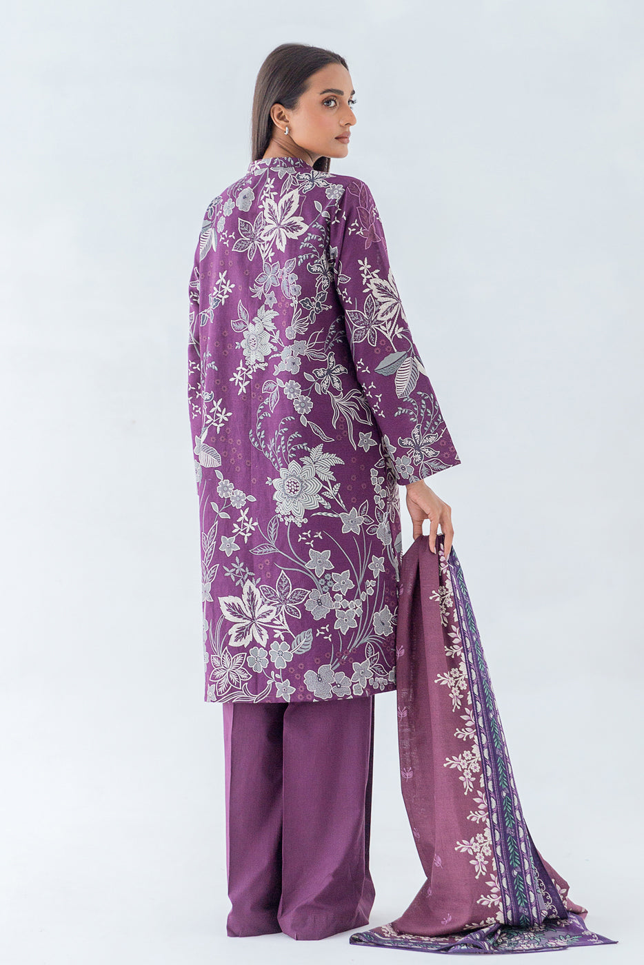 Beechtree - 3 PIECE - EMBROIDERED KHADDAR SUIT - PURPLE CHARISMA (UNSTITCHED)