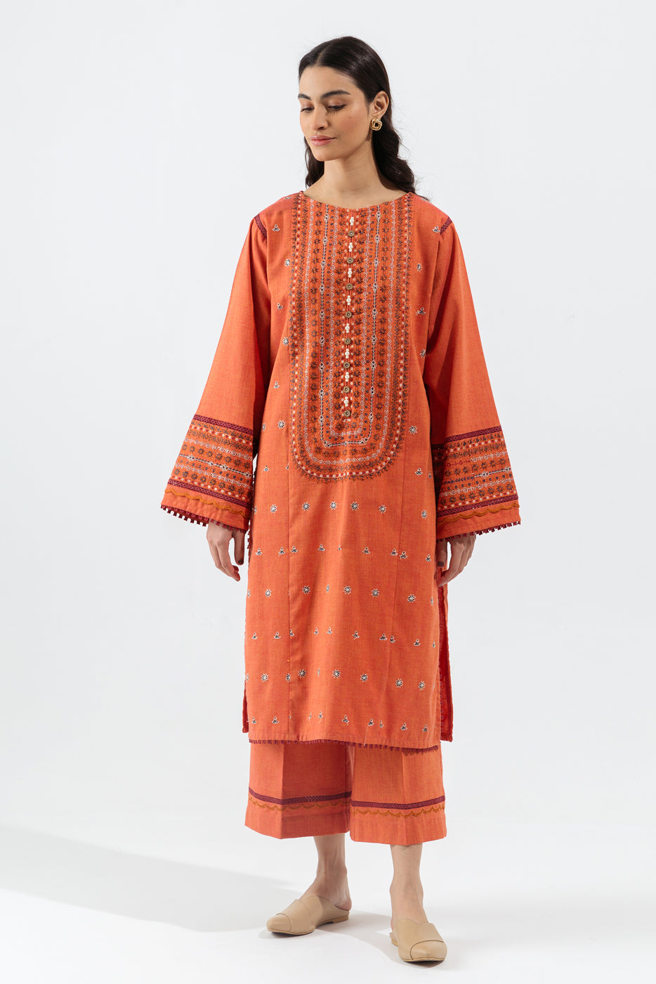 Beechtree - 2 PIECE - EMBROIDERED KHADDAR SUIT - FOLK AFFAIR