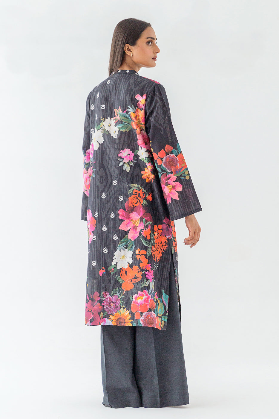 Beechtree - 1 PIECE - PRINTED KHADDAR SHIRT - ENCHANTING BOUQUET (UNSTITCHED)