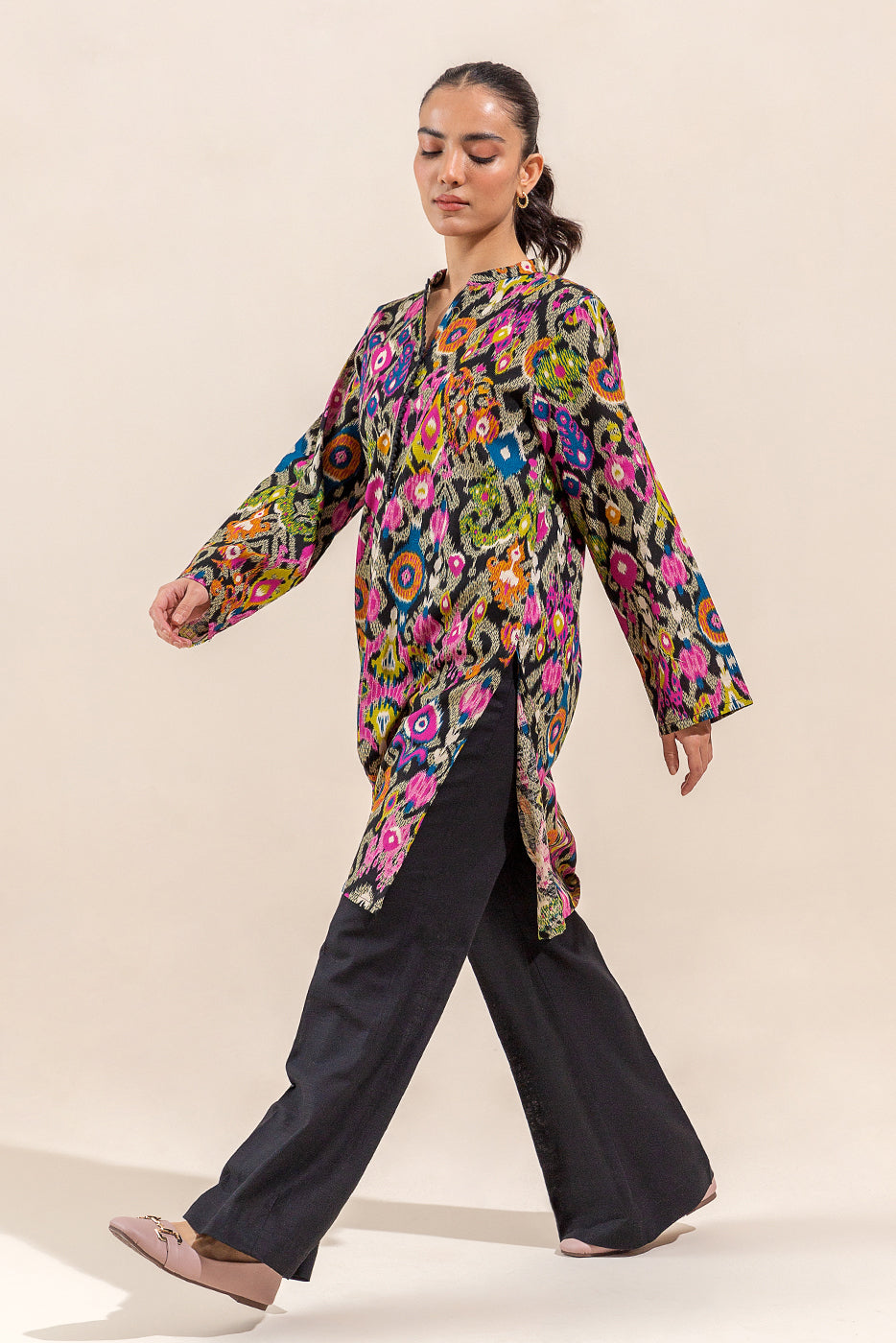 Beechtree - 2 PIECE - PRINTED KHADDAR SUIT - IKAT FLORA (UNSTITCHED)